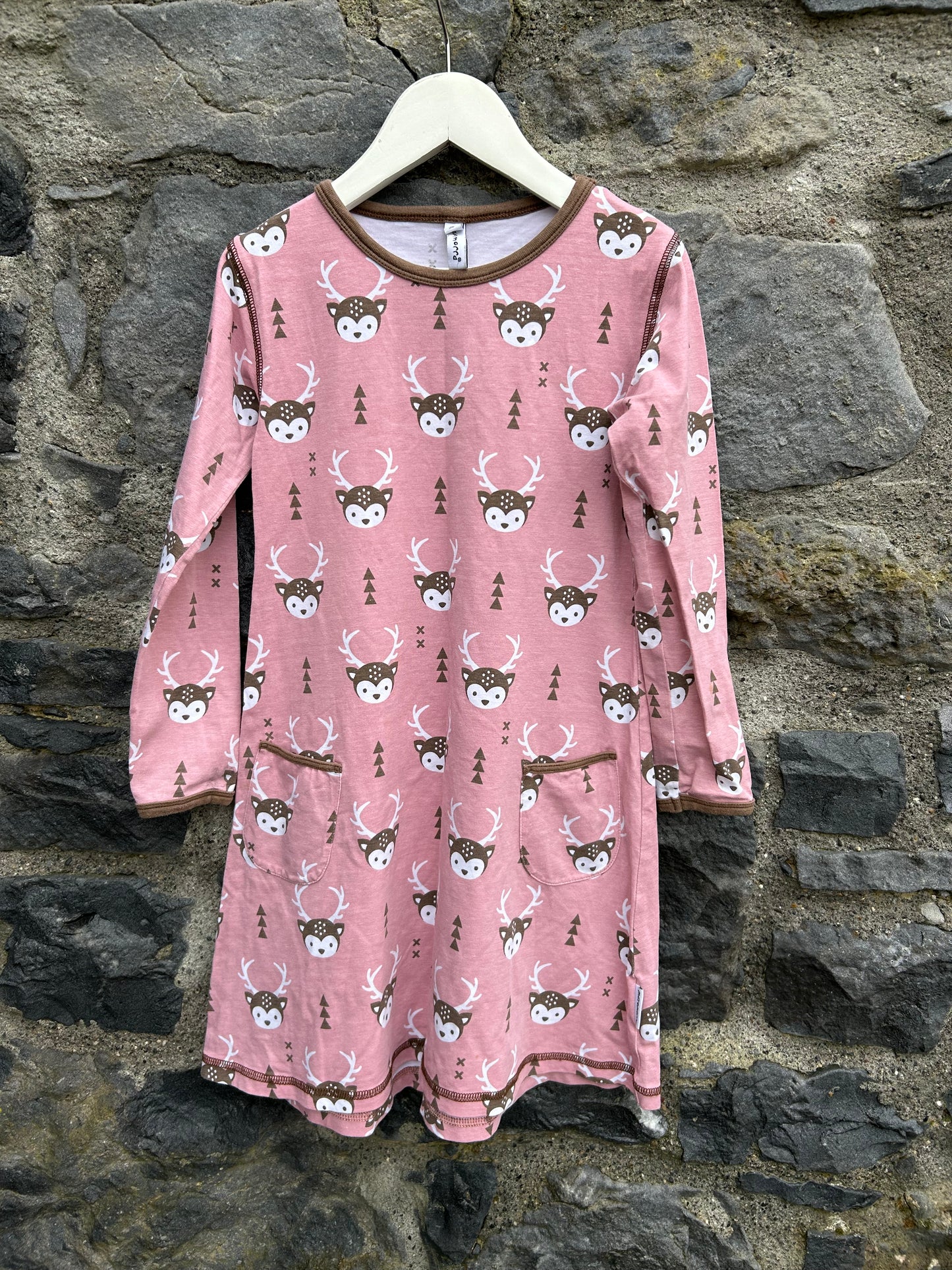 Reindeer pink dress 5-6y (110-116cm)