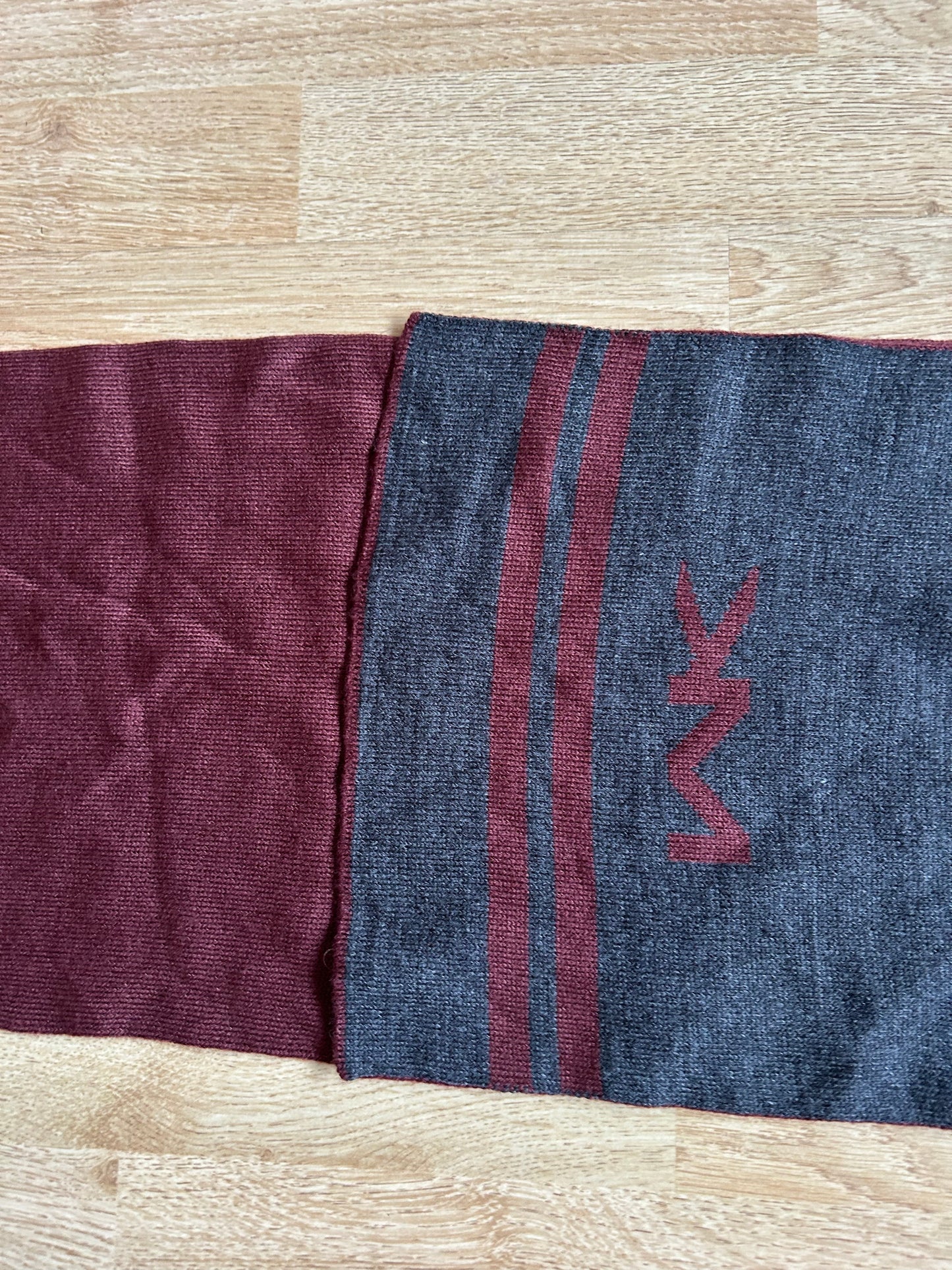 MK maroon & grey scarf