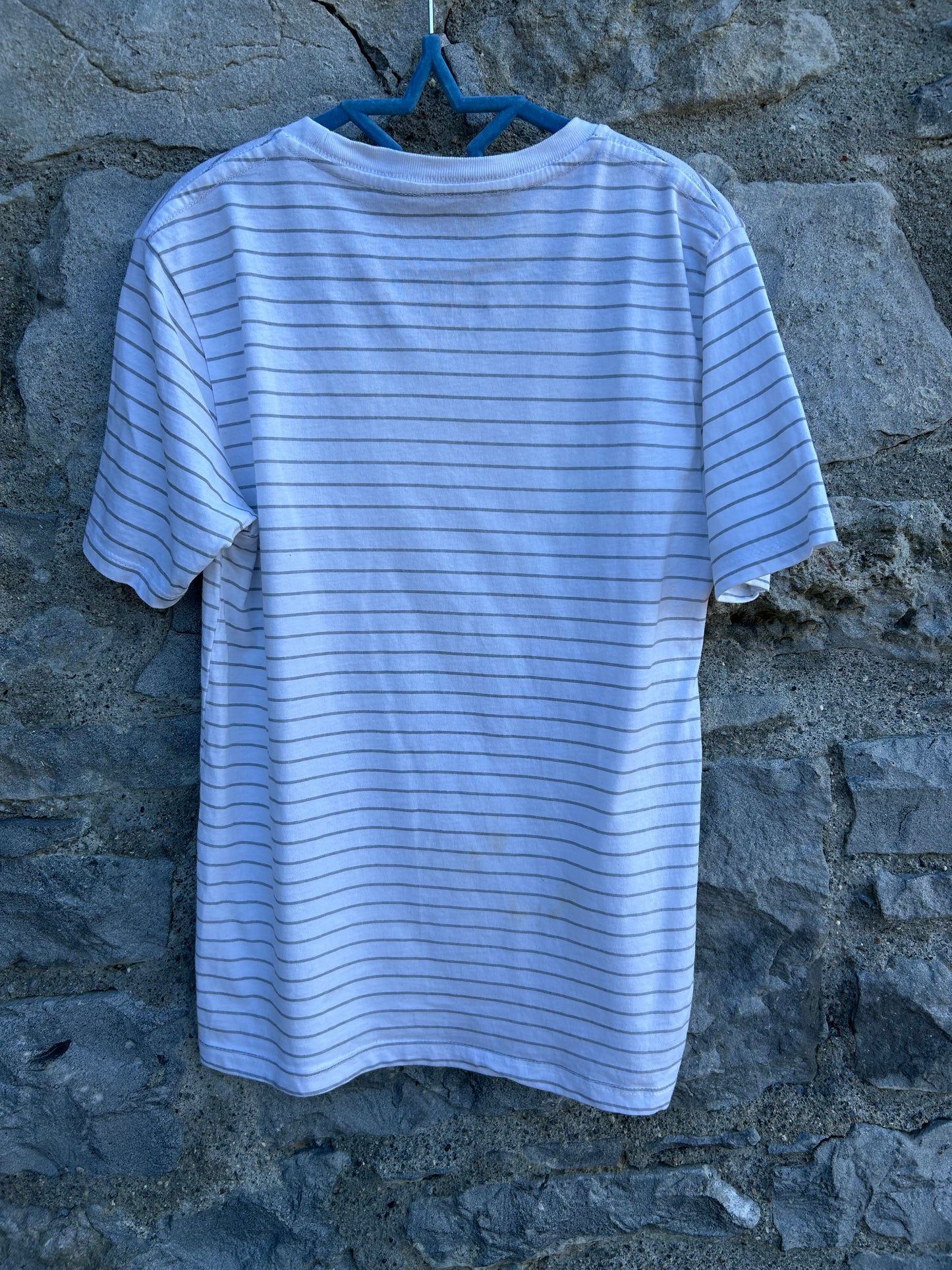 CK stripy T-shirt  8y (128cm)