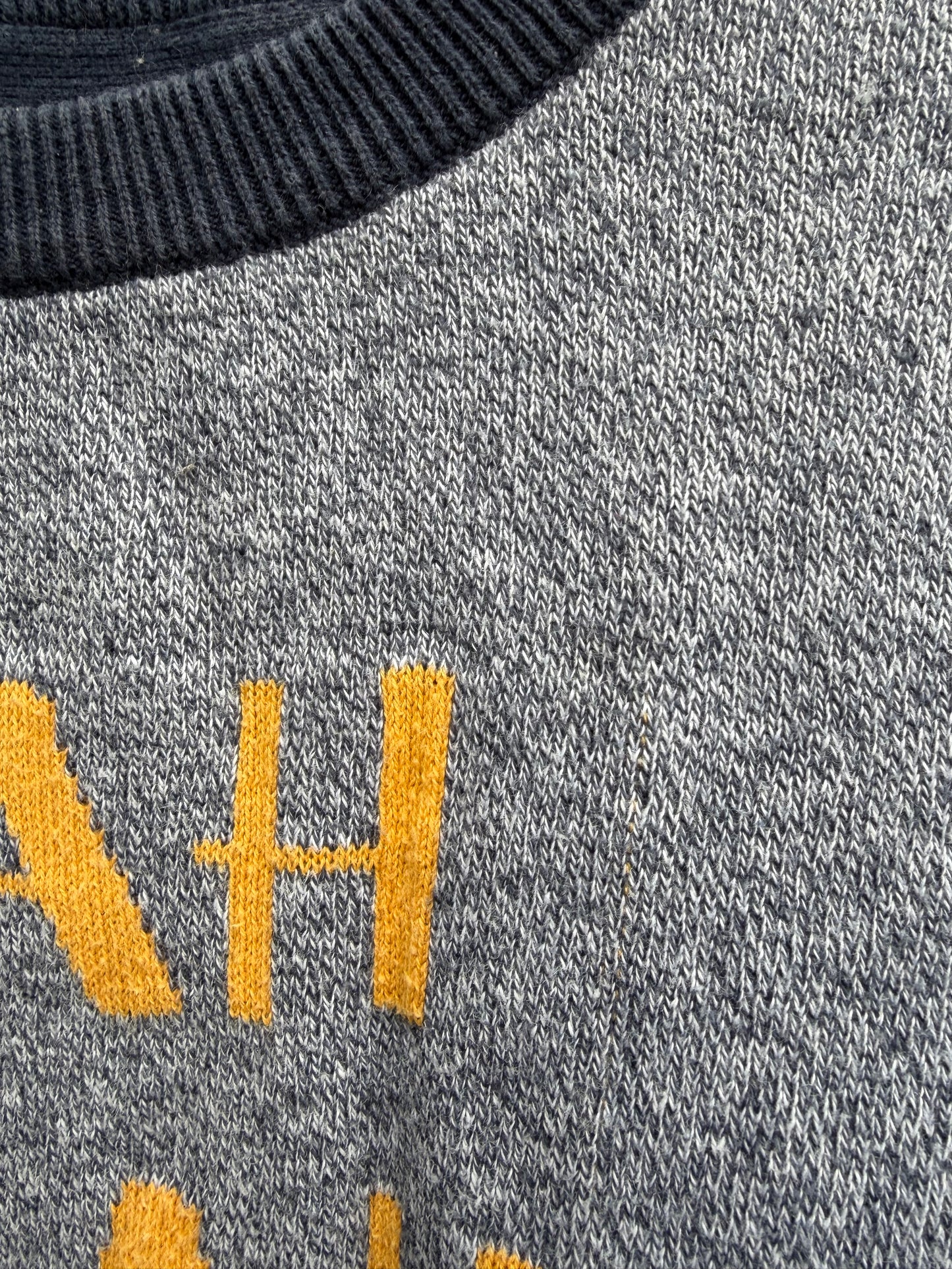 Blah blah grey jumper  4y (104cm)