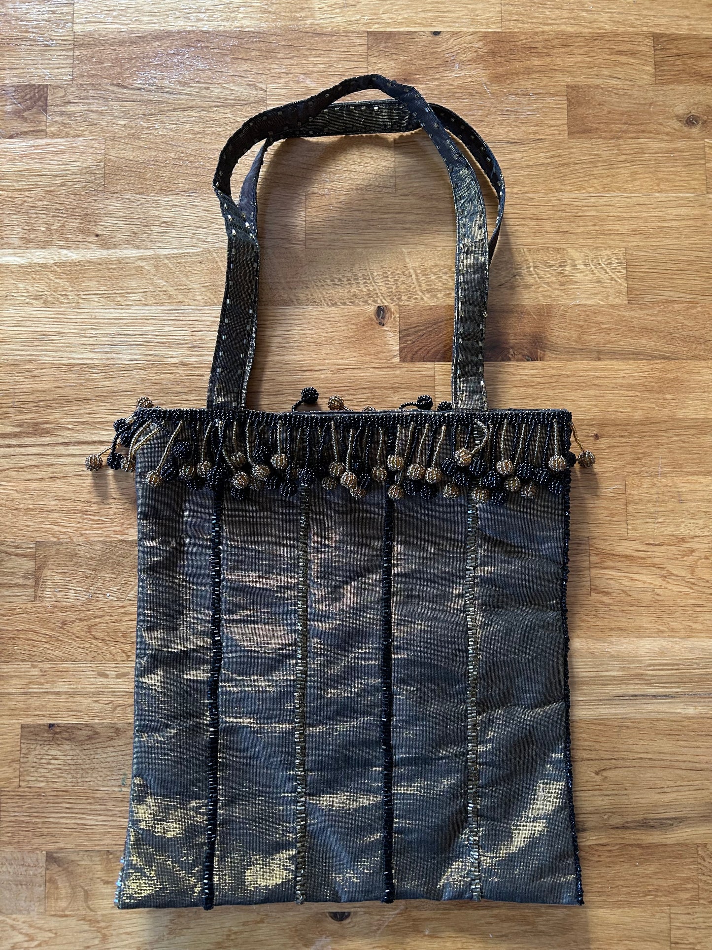 Black&gold beaded bag