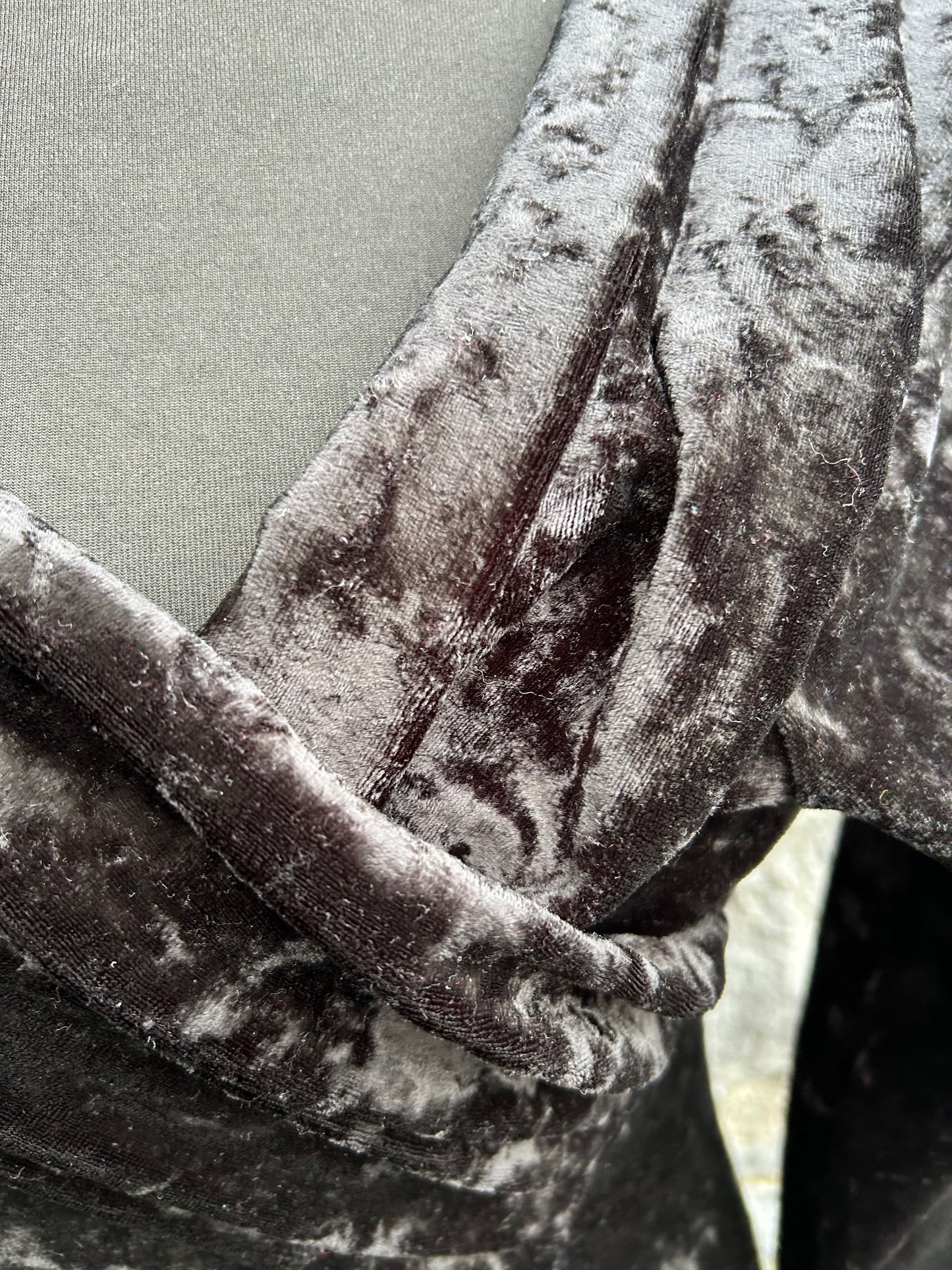 90s black crushed velvet dress uk 6-8