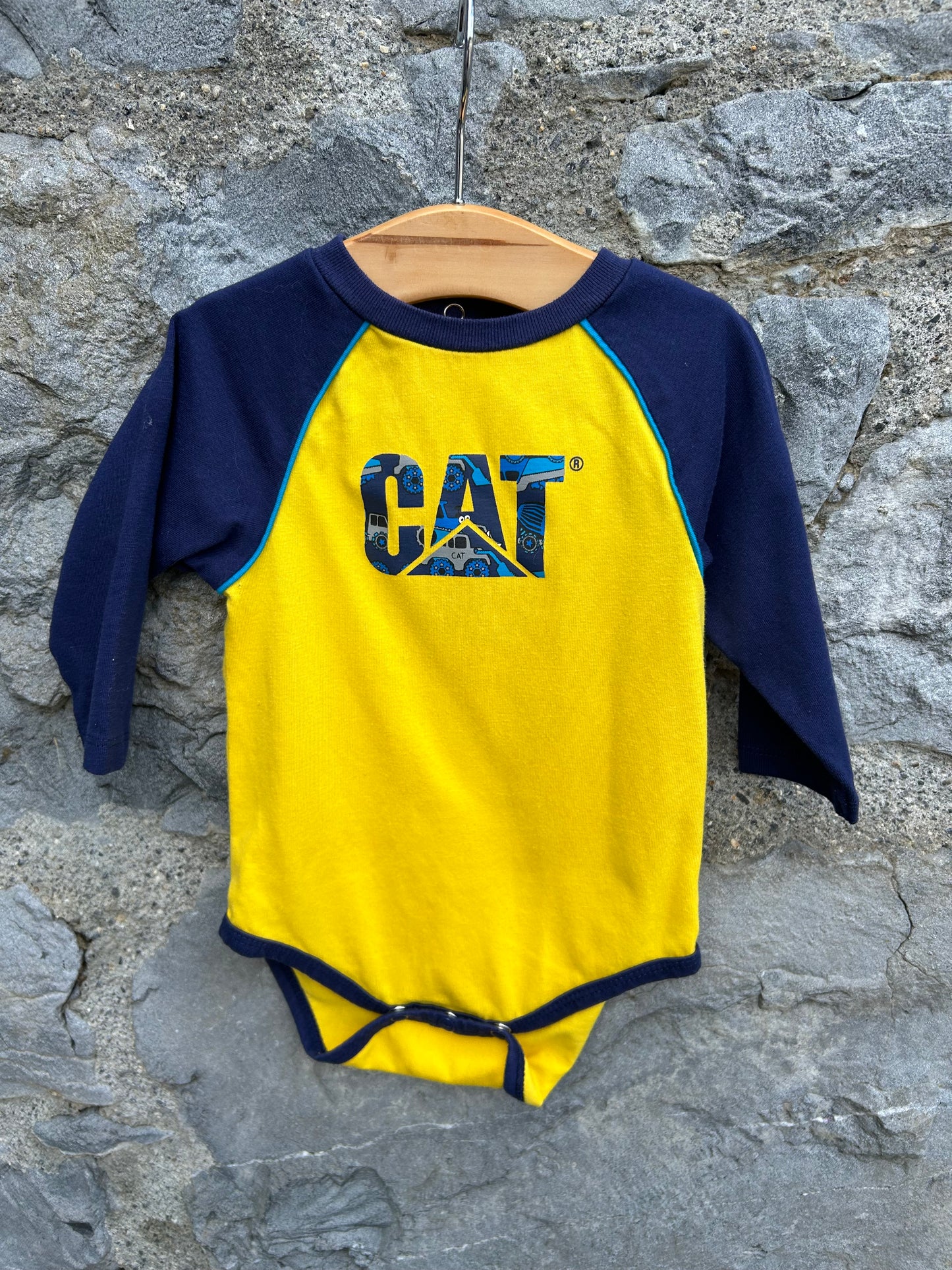 CAT yellow raglan vest 6-9m (68-74cm)