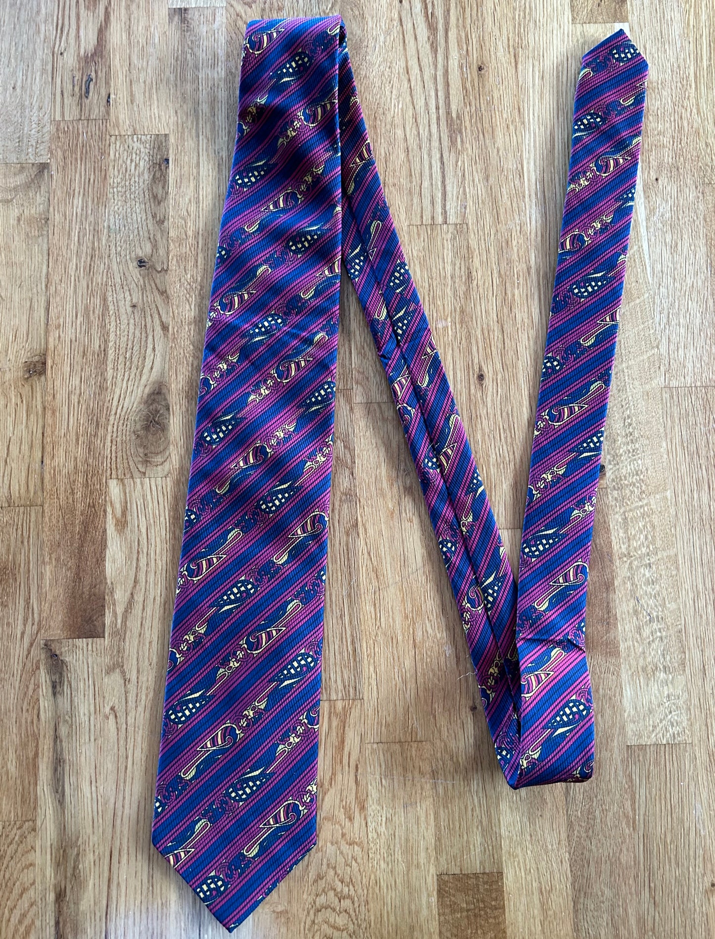 Navy&maroon celtic tie