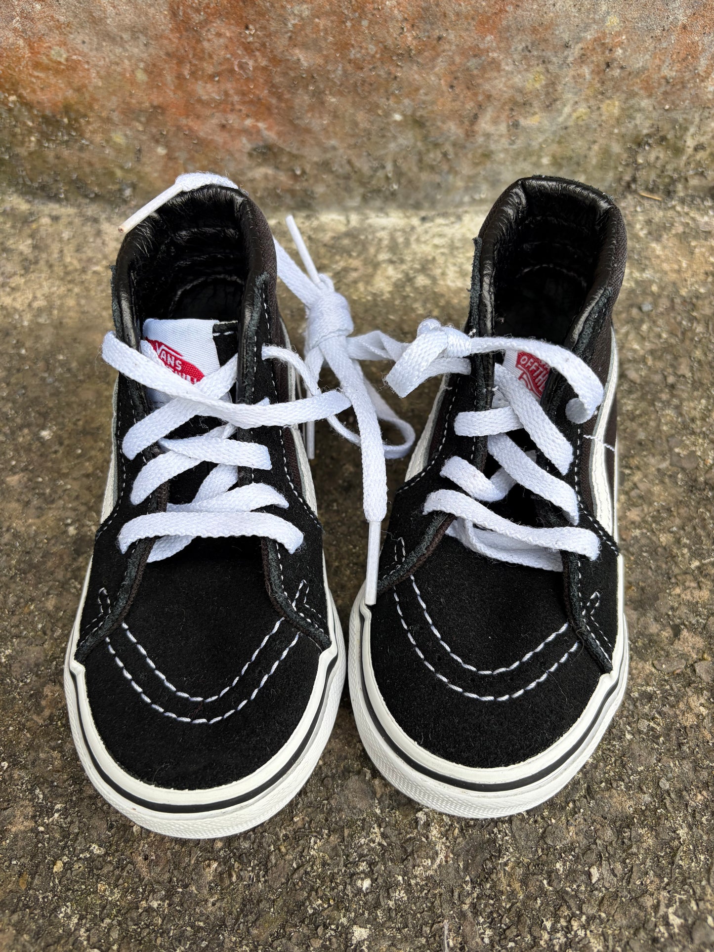 Black hi tops trainers  uk 5 (eu 21.5)