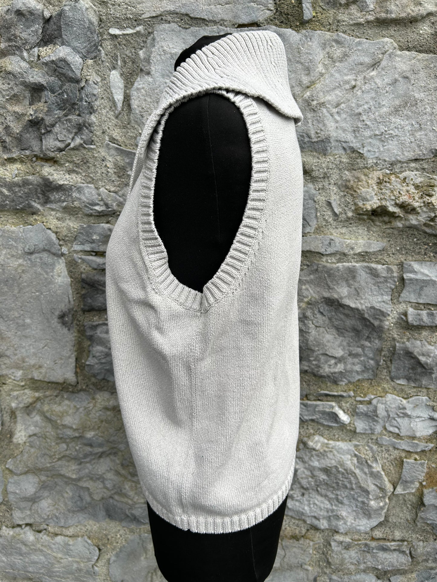 Zip up cream knitted sleeveless top uk 10-12