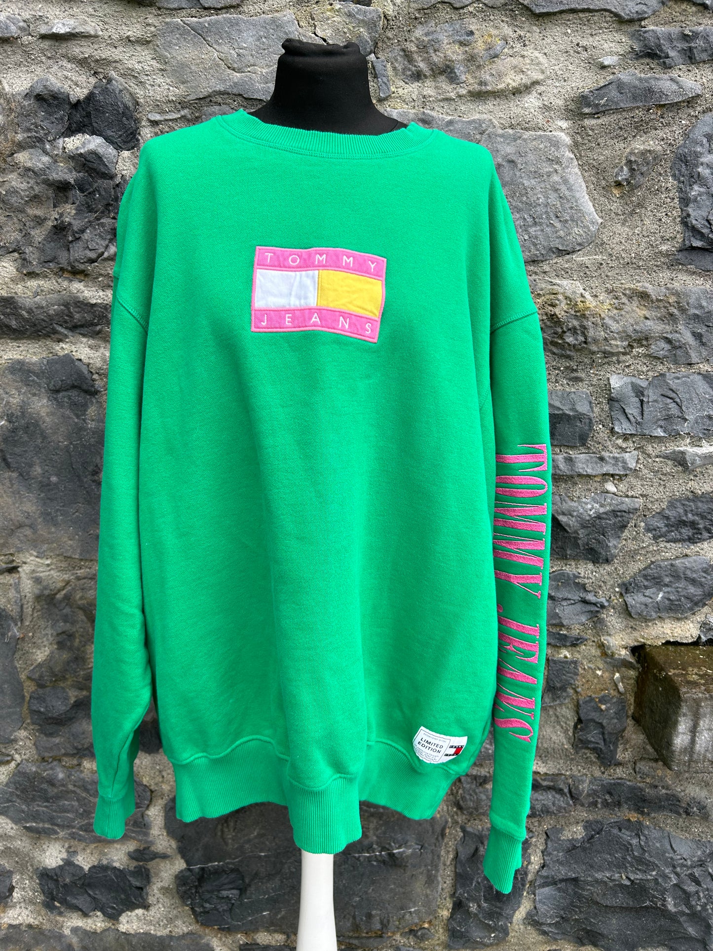 TH green sweatshirt XL/XXL