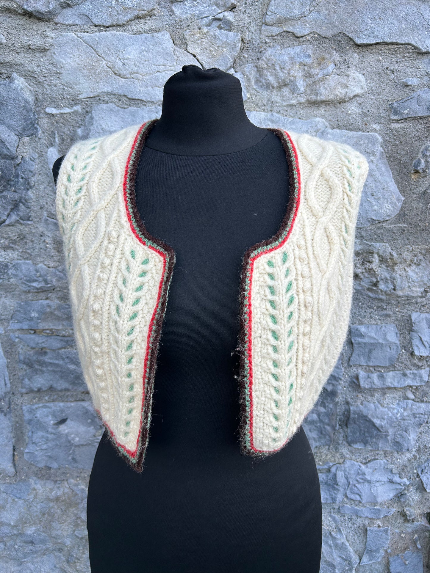 Aran style cream gilet uk 6-8