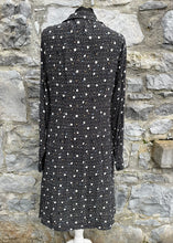 Load image into Gallery viewer, Spotty black maternity dress uk 8-10
