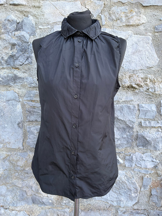 Black sleeveless shirt uk 8-10