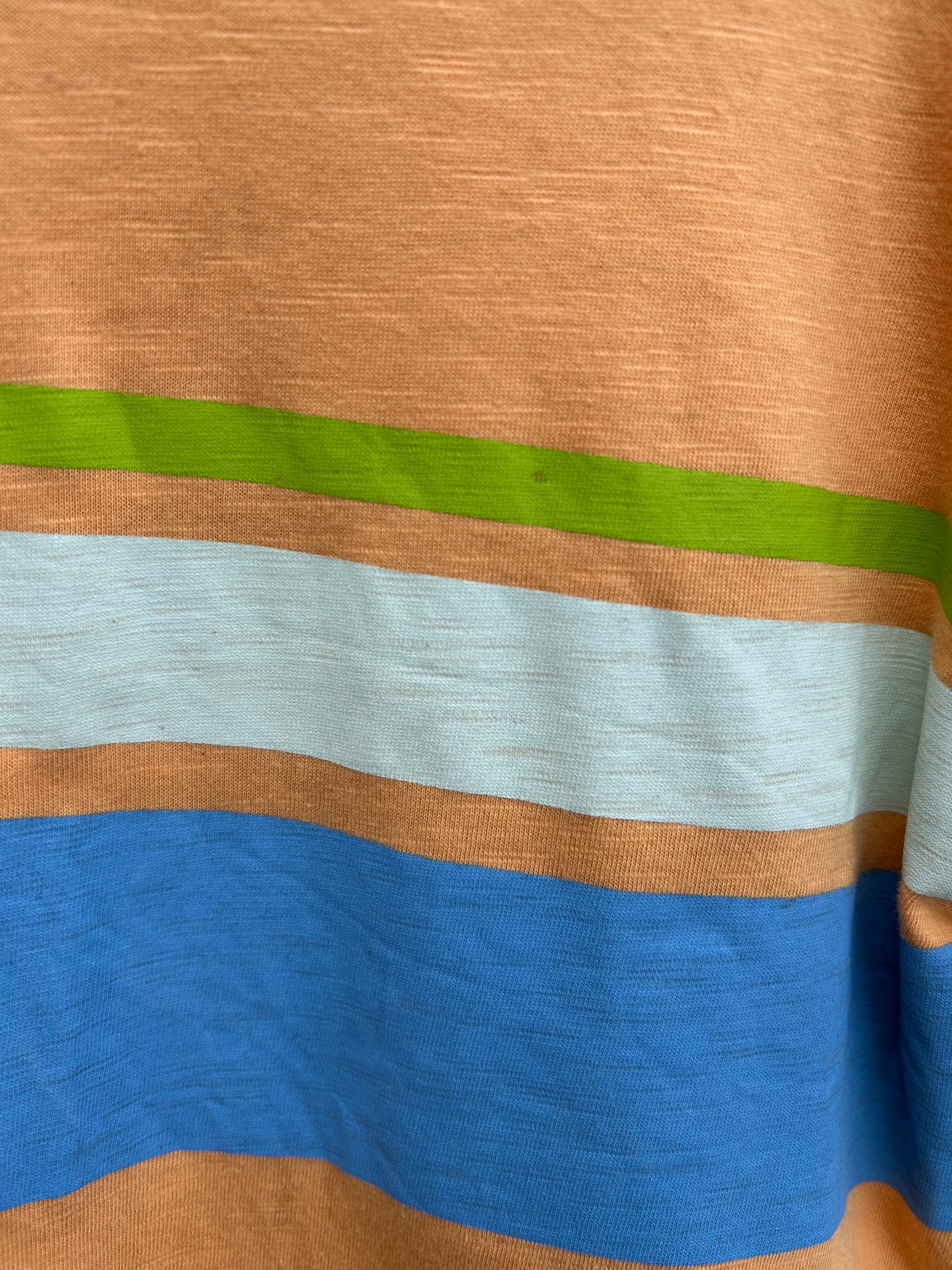 Orange T-shirt  9-10y (134-140cm)
