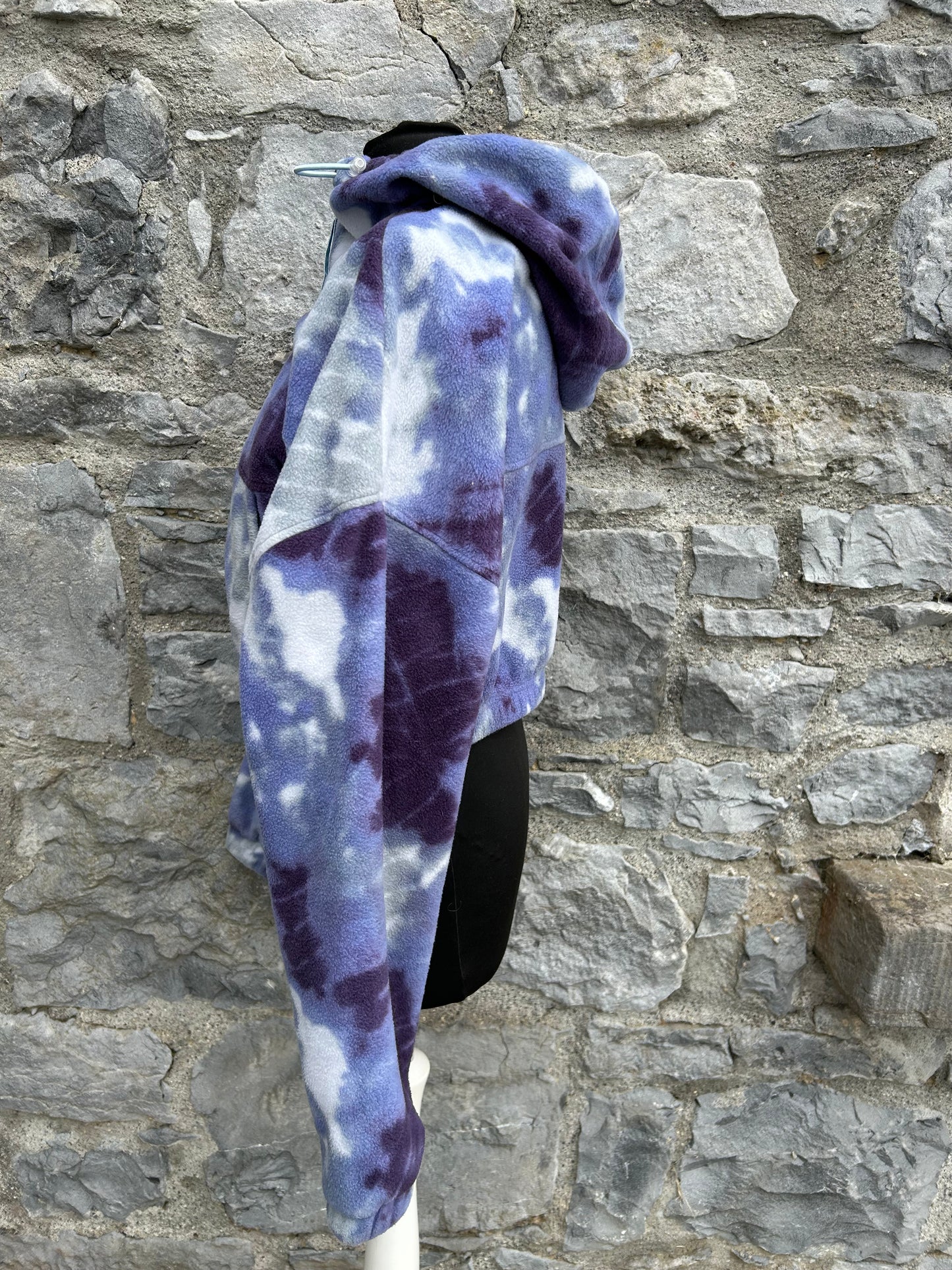 Purple abstract cropped fleece uk 10-12
