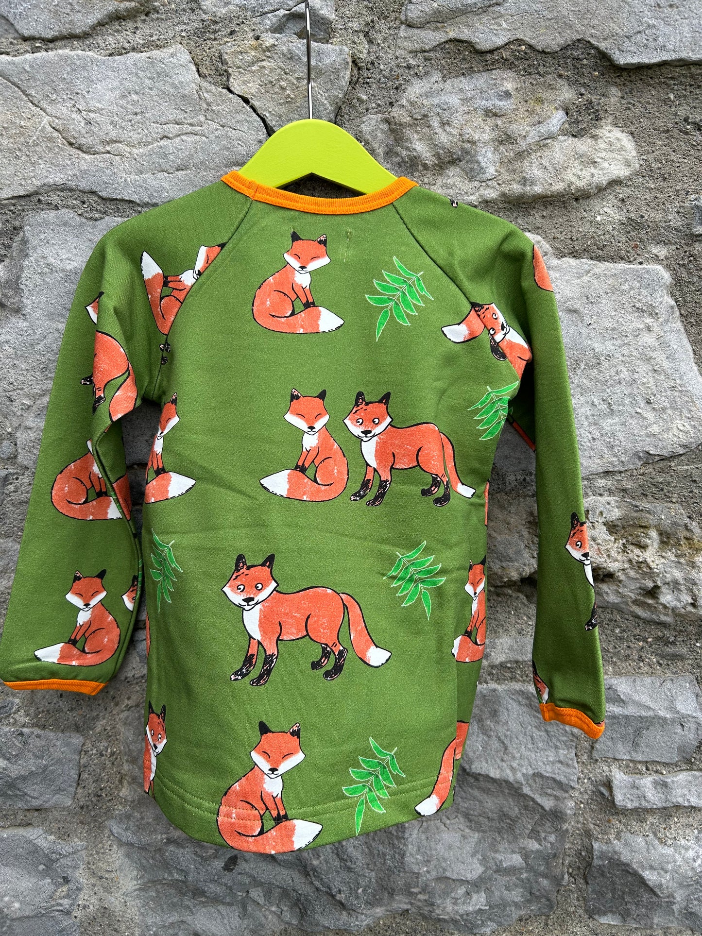 Green fox top  3-4y (98-104cm)