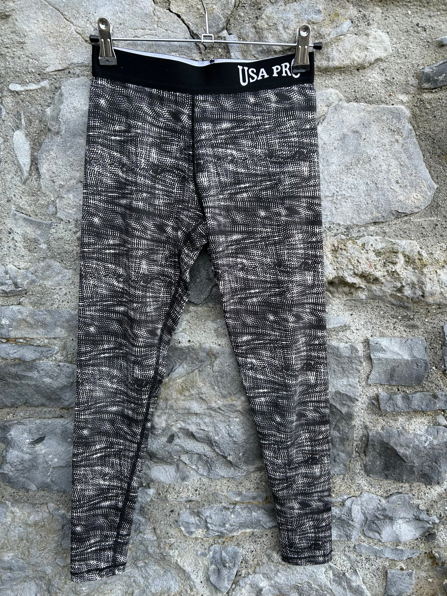 Black&white wavy cropped leggings  11-12y (146-152cm)
