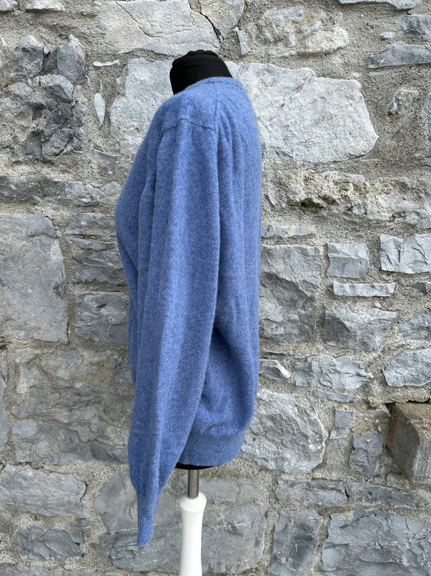 Blue woolly jumper Medium