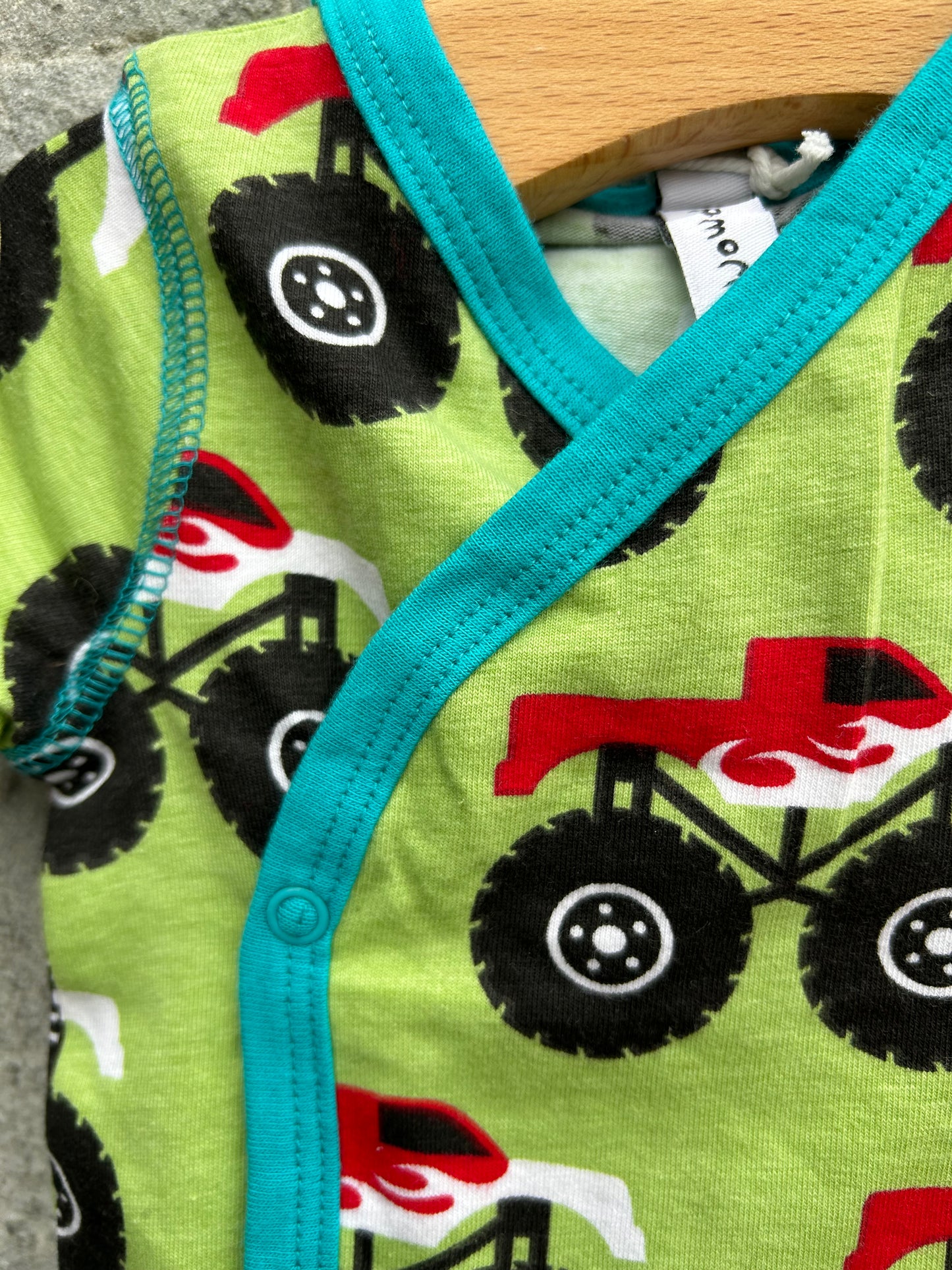 Monster truck green vest  Newborn (50cm)