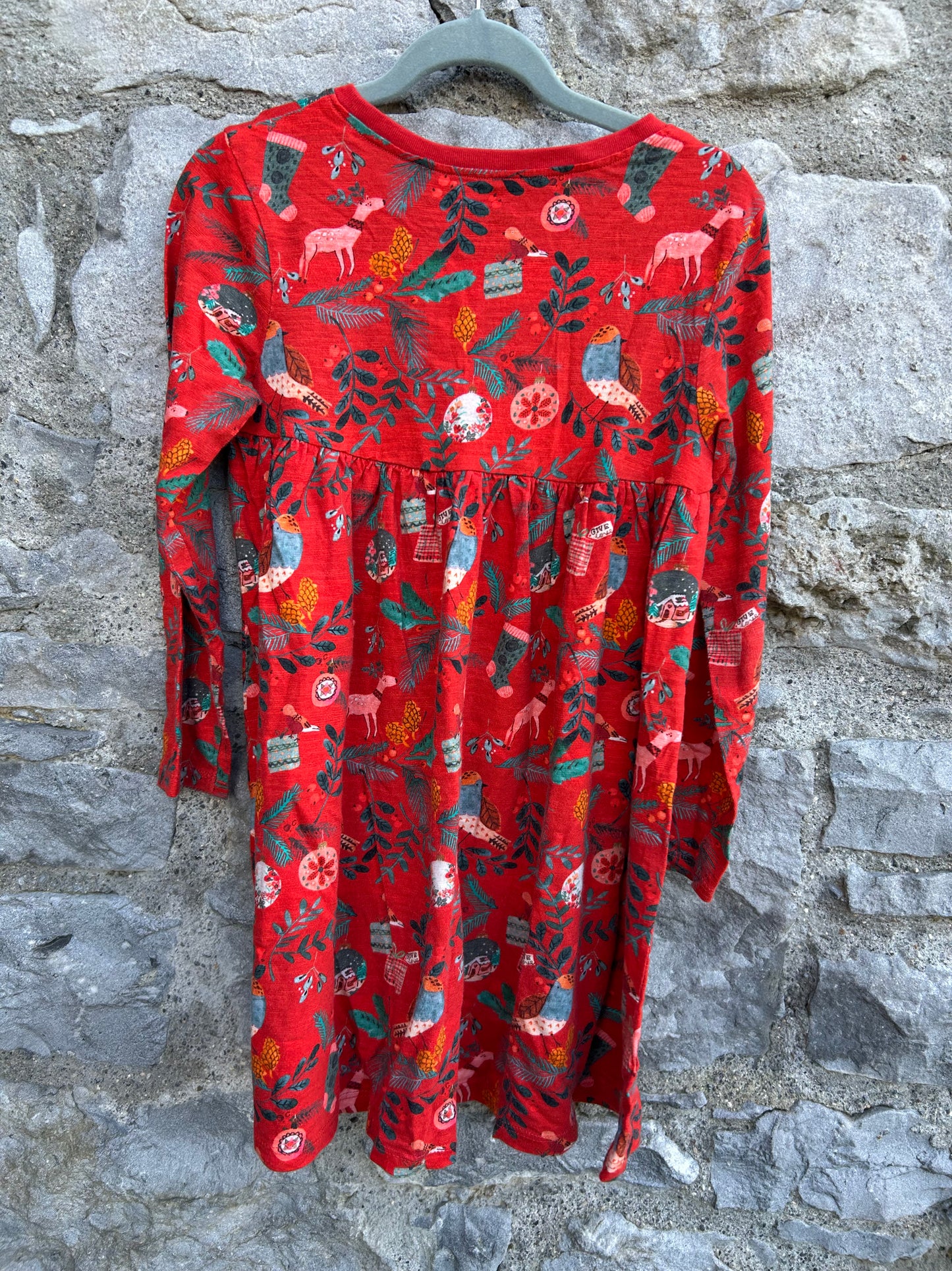 Christmas woodland red dress  4-5y (104-110cm)