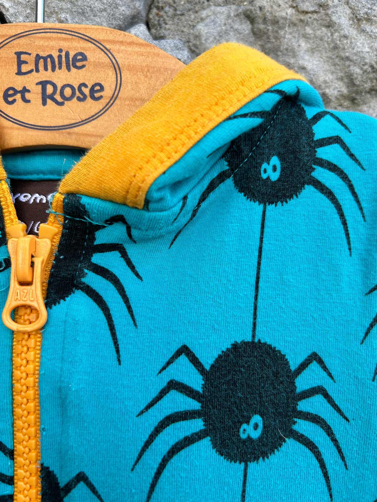 Spiders blue onesie   3m (62cm)