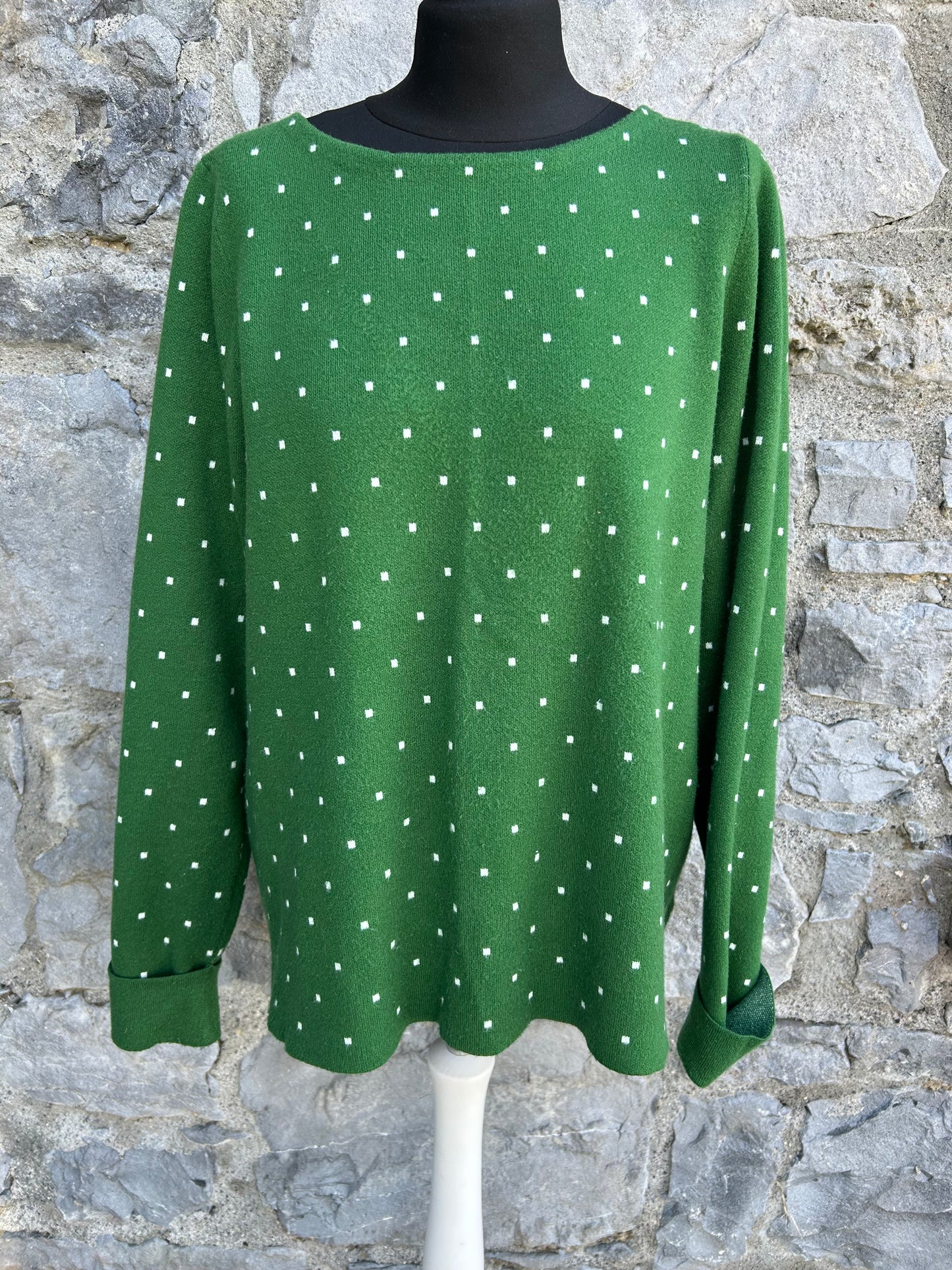 Green spotty jumper uk 16