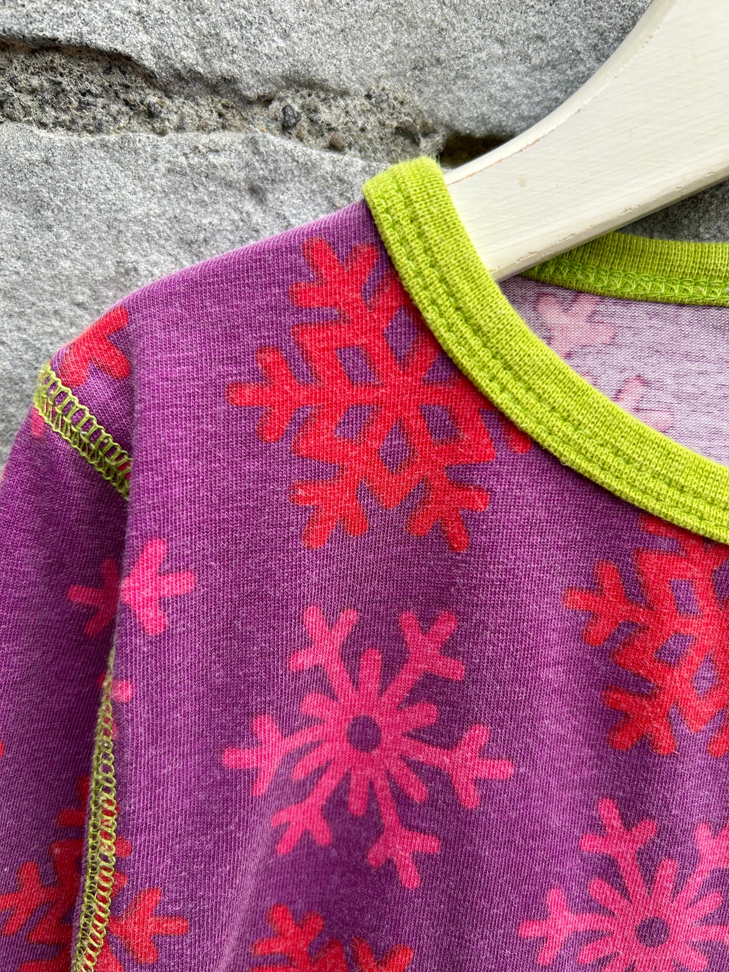 Snowflakes pink top  18-24m (86-92cm)