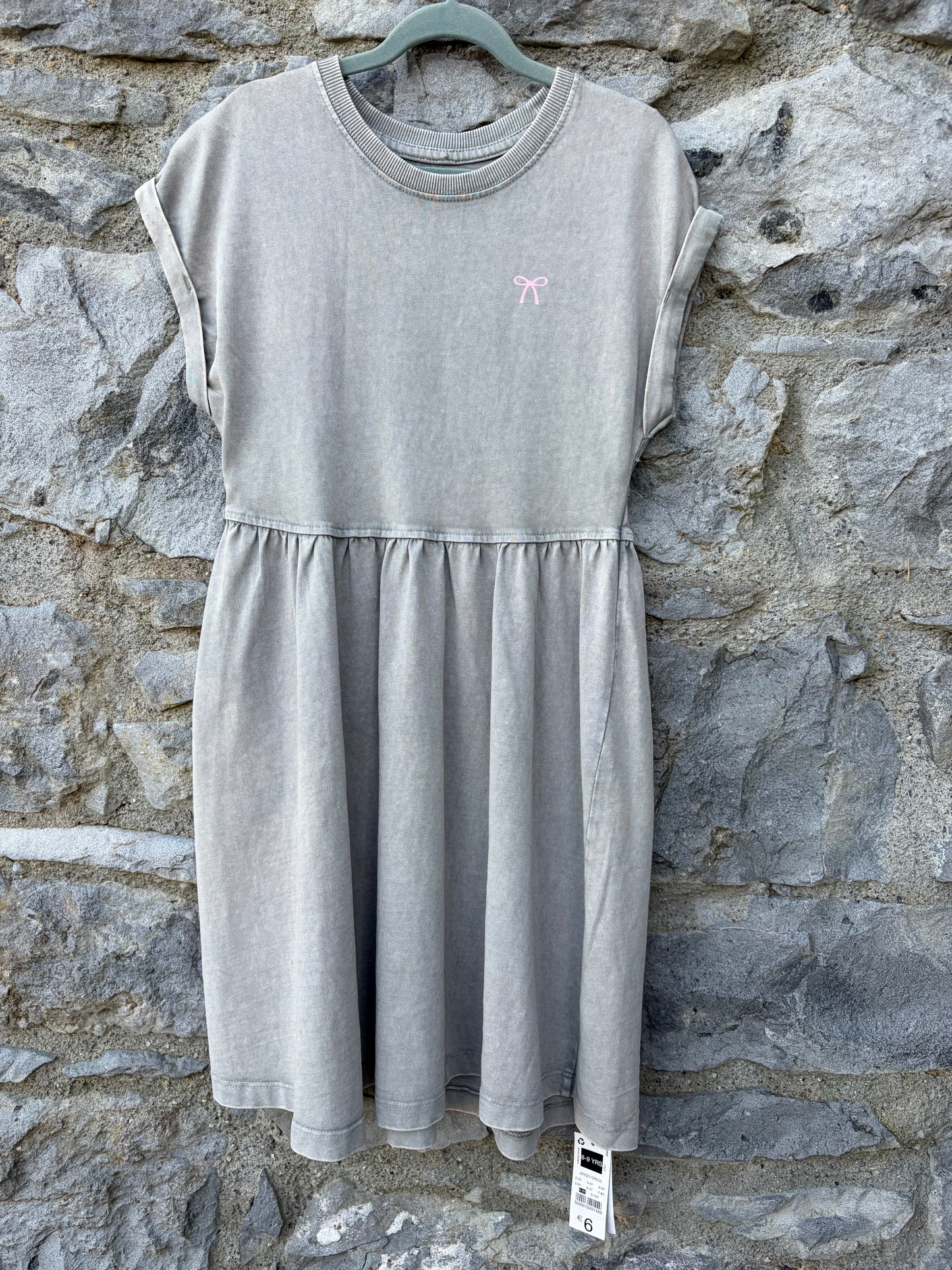 Grey dress  8-9y (128-134cm)