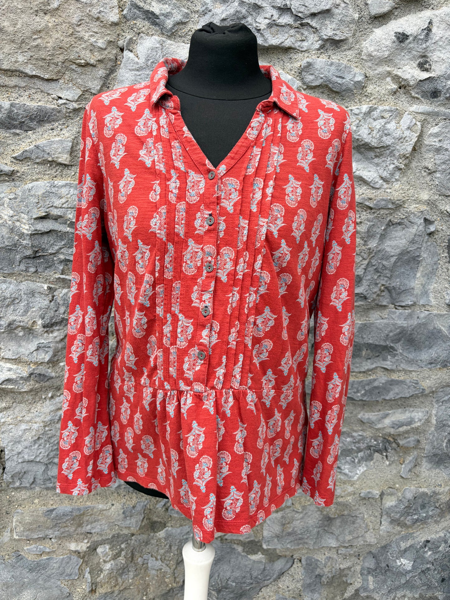 Red floral pintuck pleats top uk 12