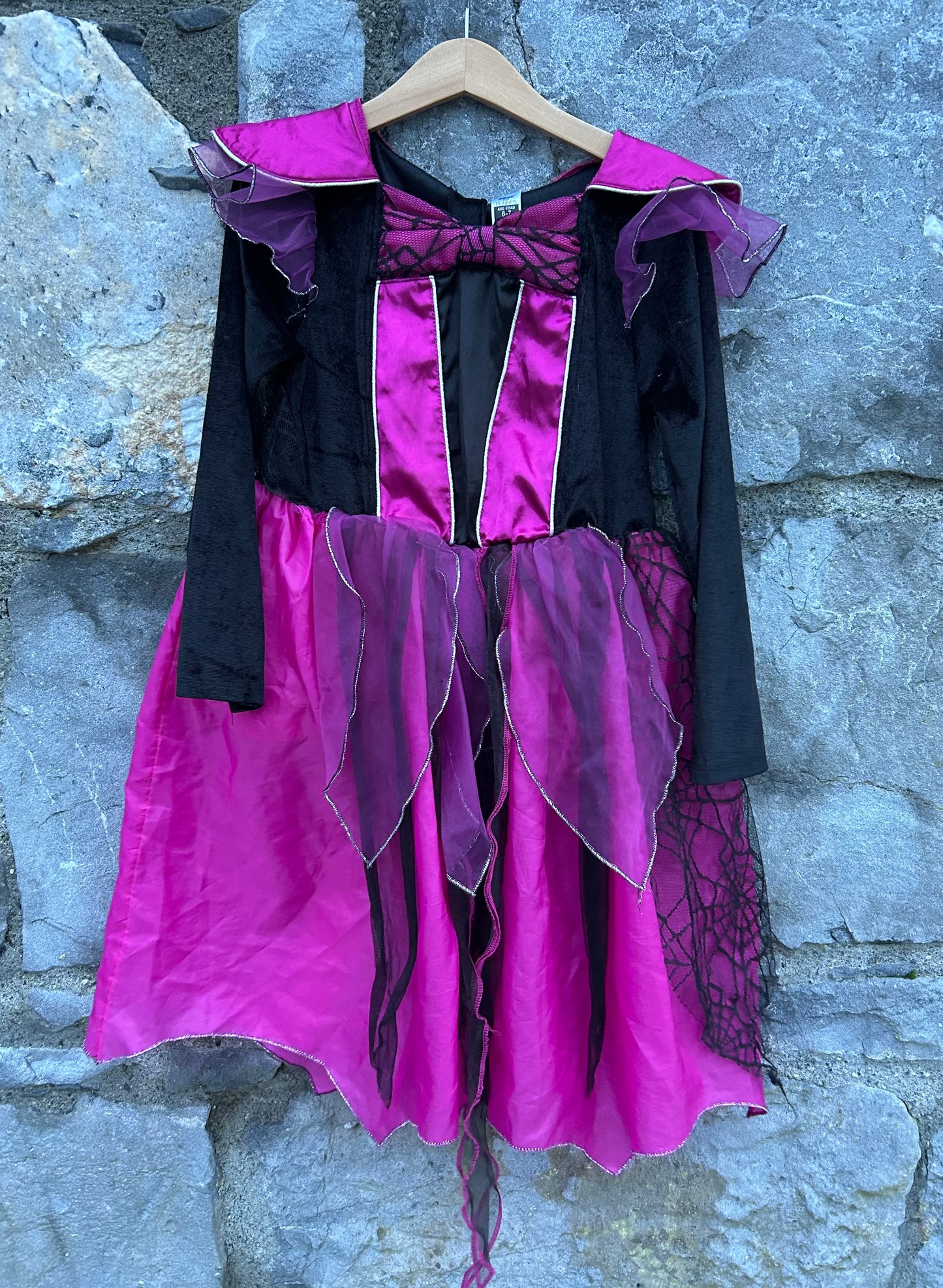 Pink witch 6-7y (116-122cm)