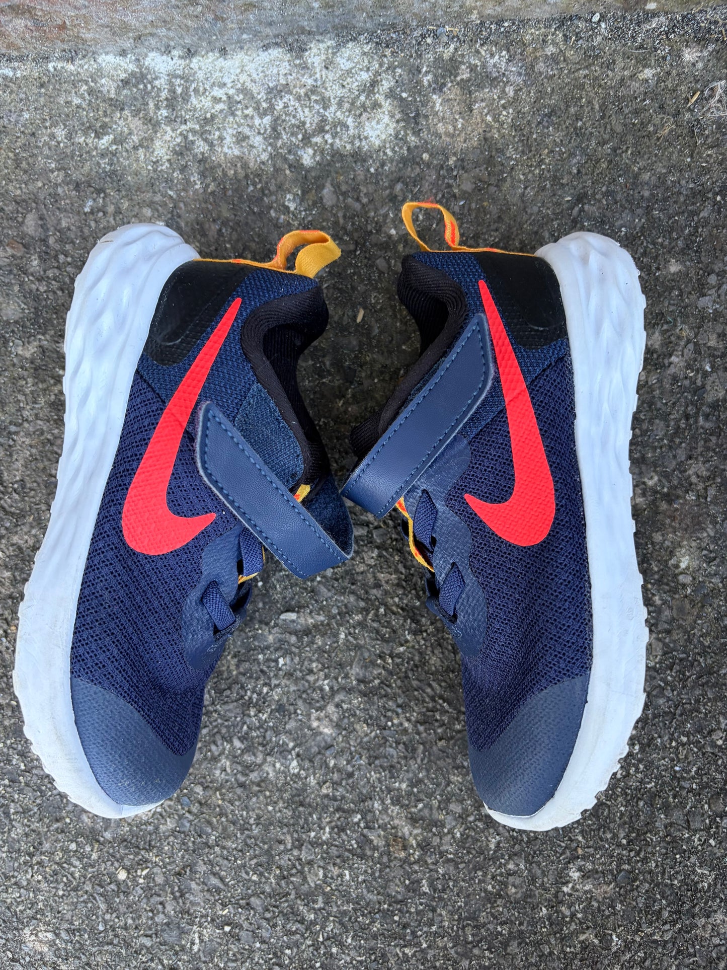 Midnight navy runners  uk 9.5 (eu 27)