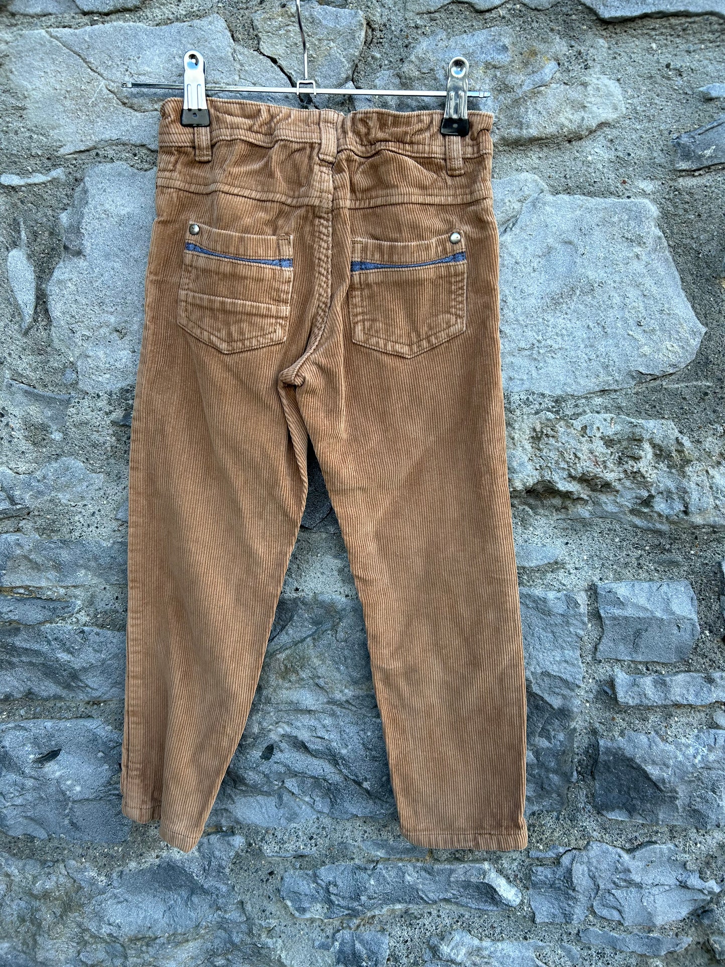 Brown cords  4-5y (104-110cm)