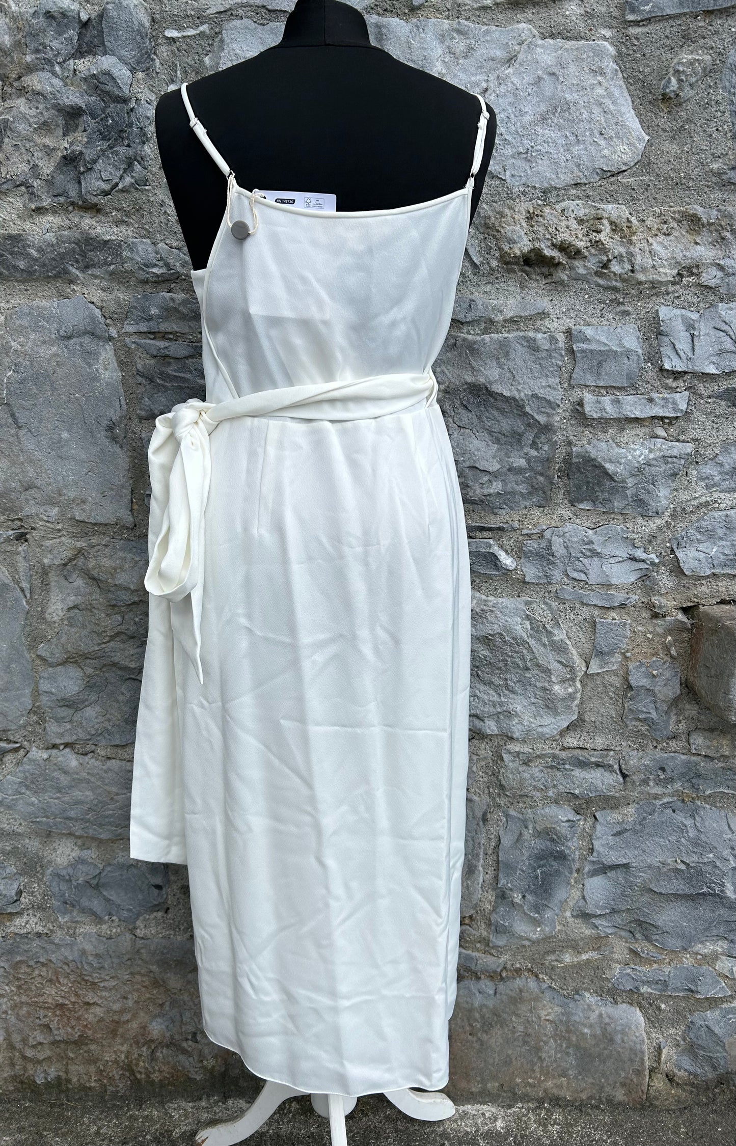 Ivory wrap dress uk 6-8