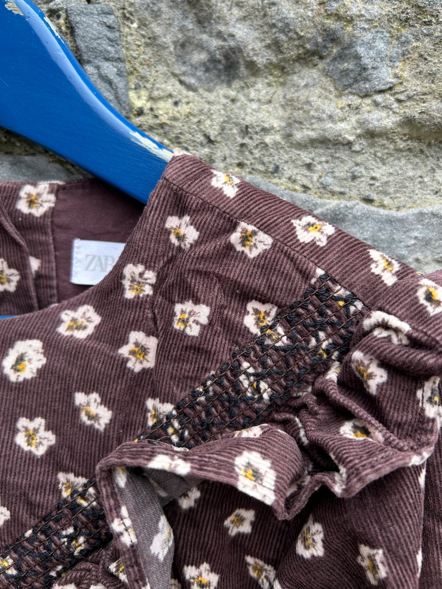Brown floral cord dress  4-5y (104-110cm)