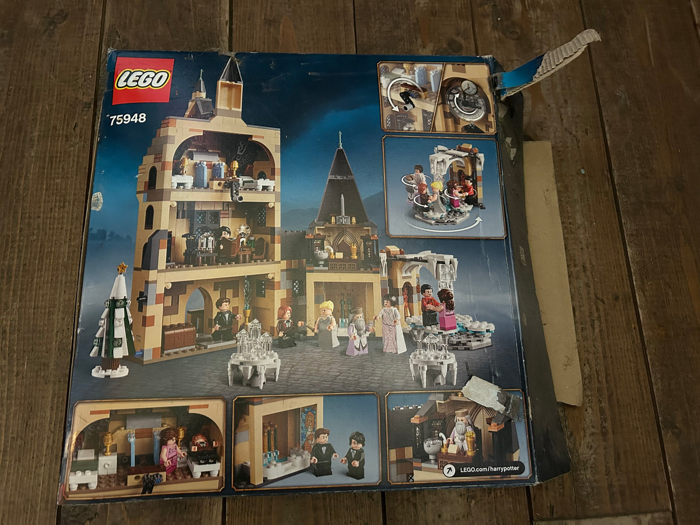 Hogwarts clock tower 75948