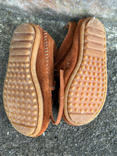 Load image into Gallery viewer, Brown suede moccasin  uk 7 (eu 24)
