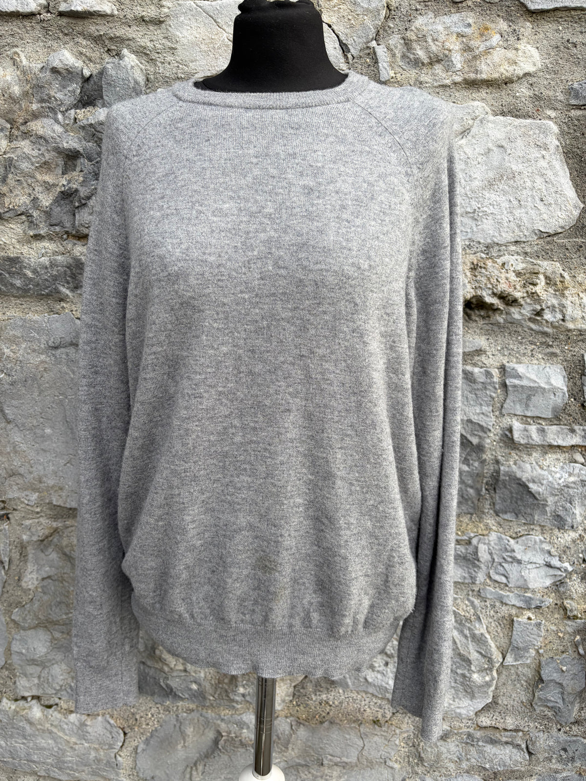 Grey lambs wool jumper Small