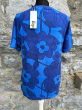 Load image into Gallery viewer, Blue floral t-shirt uk 12
