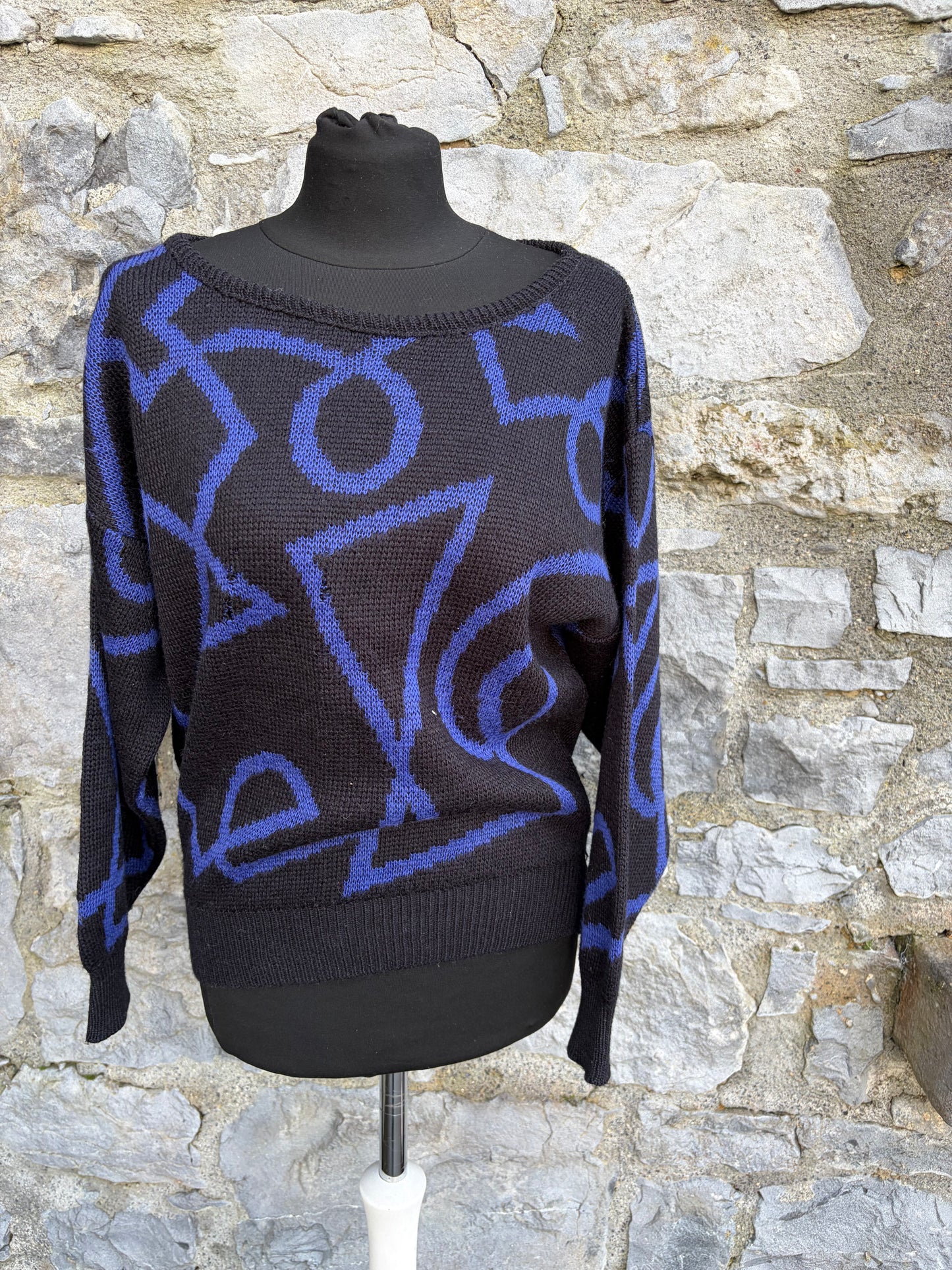 80s navy&black geometric jumper uk 8-10