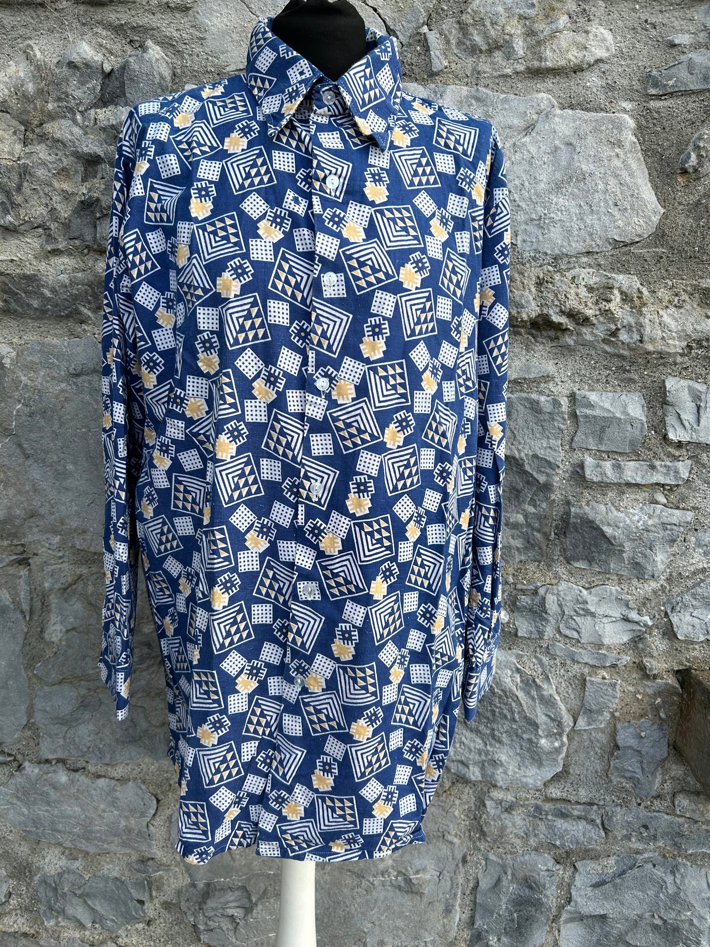 80s blue geometric print shirt Medium