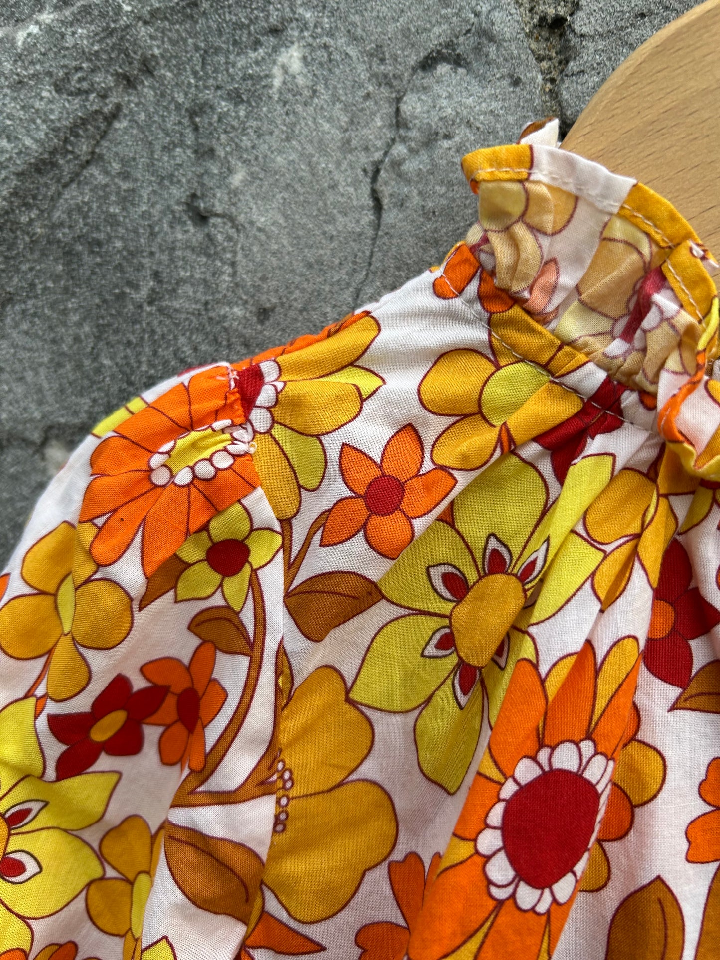 Orange&yellow flowers vest  12-18m (80-86cm)