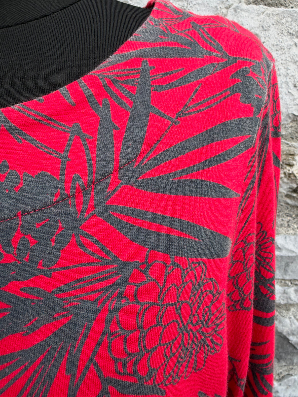 Red floral top uk 12