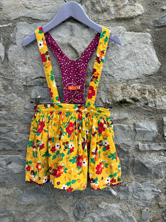 Autumn flowers mustard pinafore  4-5y (104-110cm)