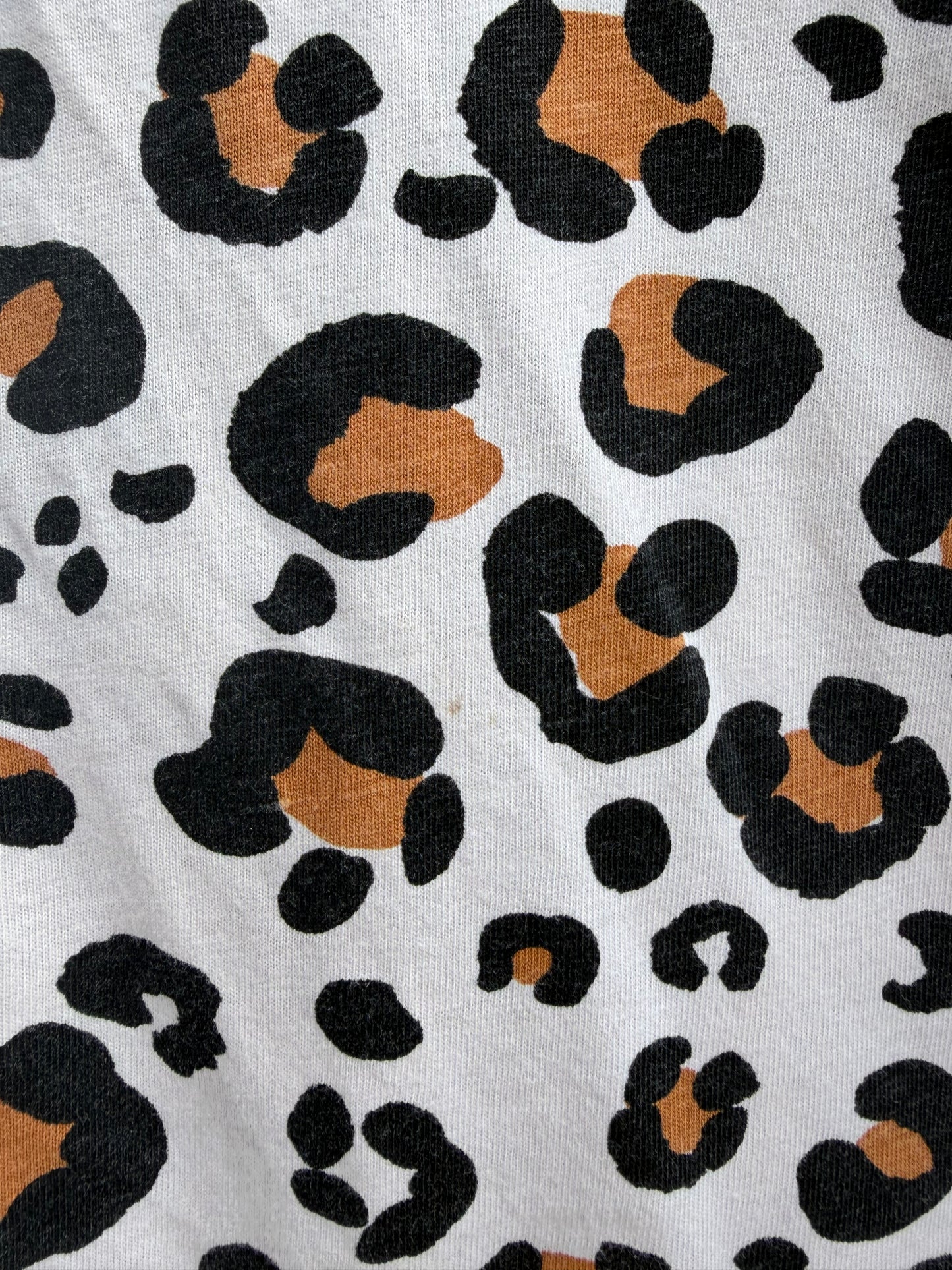 Leopard print ivory top  11-12y (146-152cm)