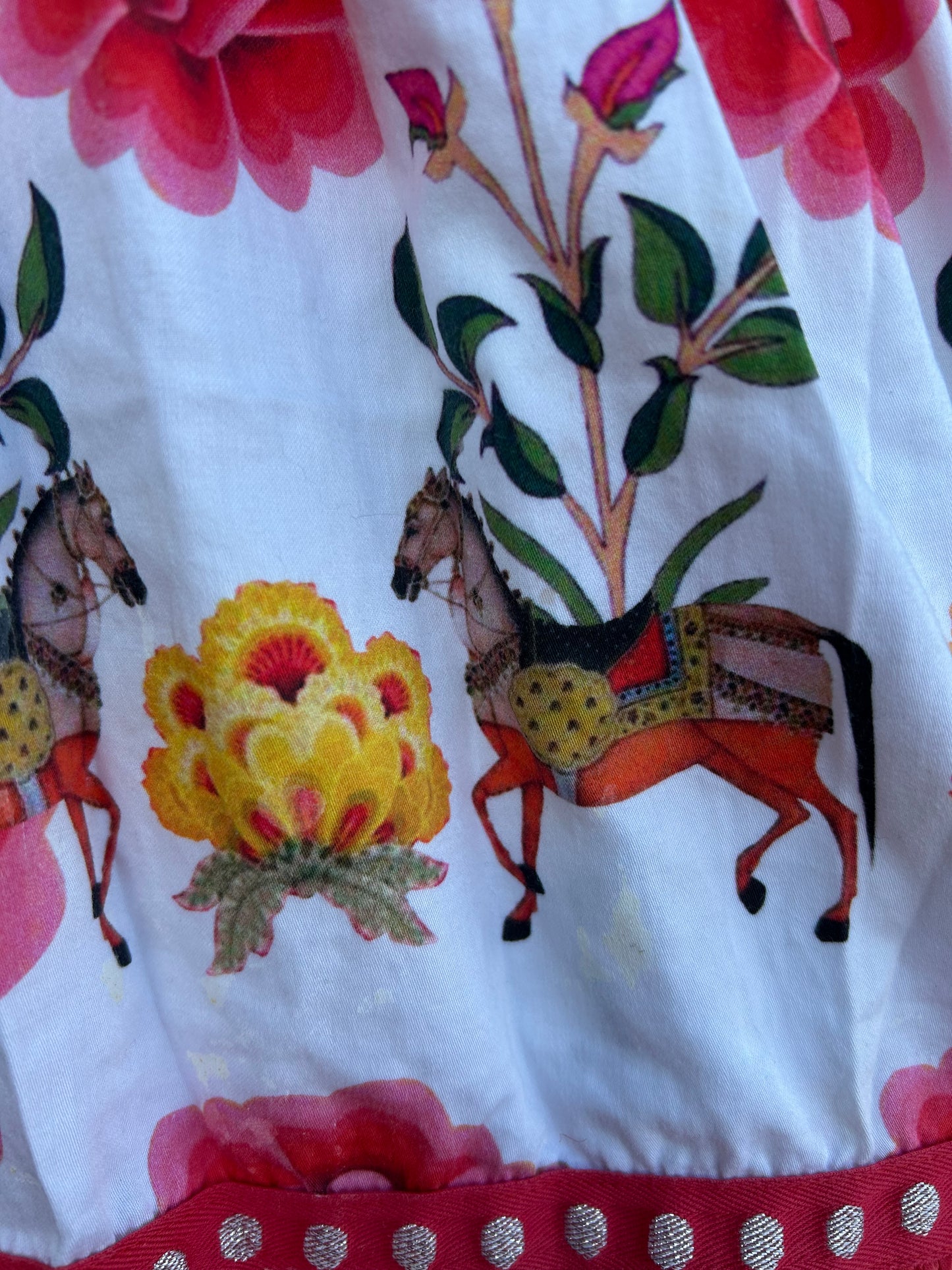 Flowers&horses skirt  5-6y (110-116cm)
