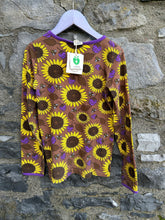 Load image into Gallery viewer, Sunflowers brown top 9-10y (134-140cm)
