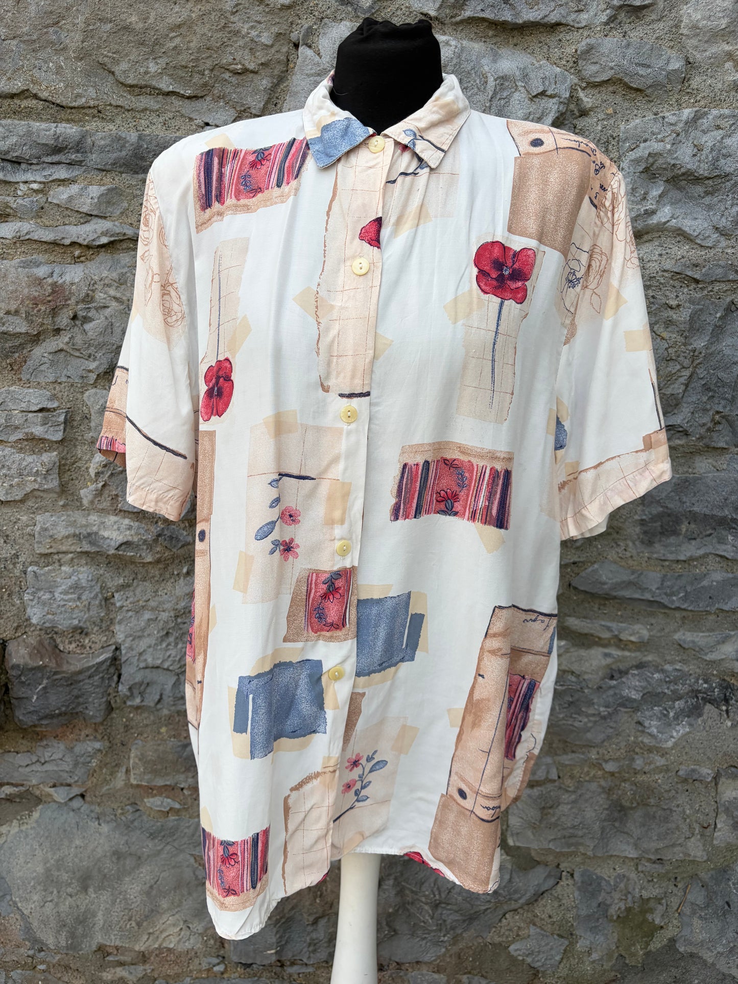 80s beige abstract shirt Medium