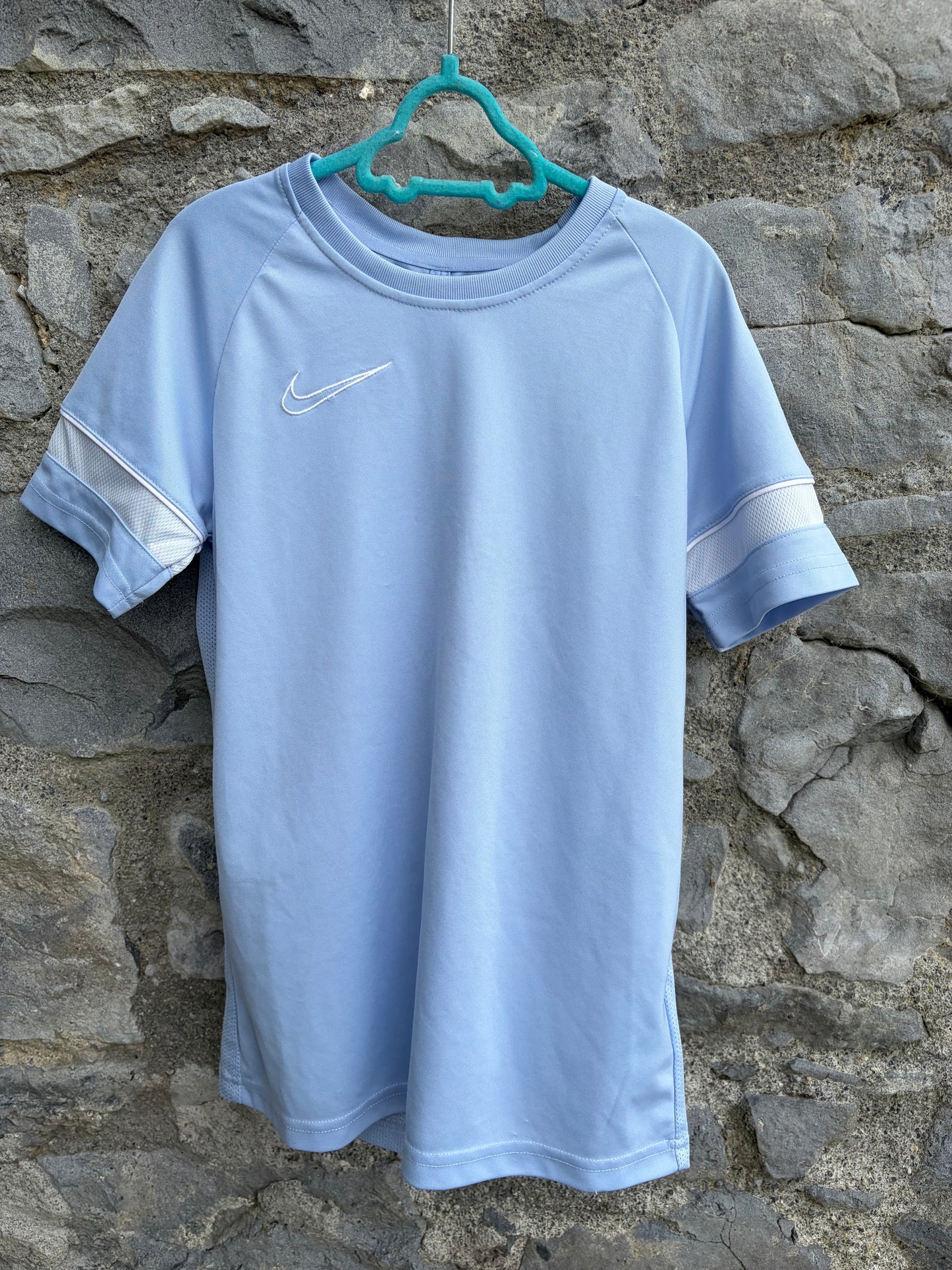 Blue training T-shirt  10-11y (140-146cm)