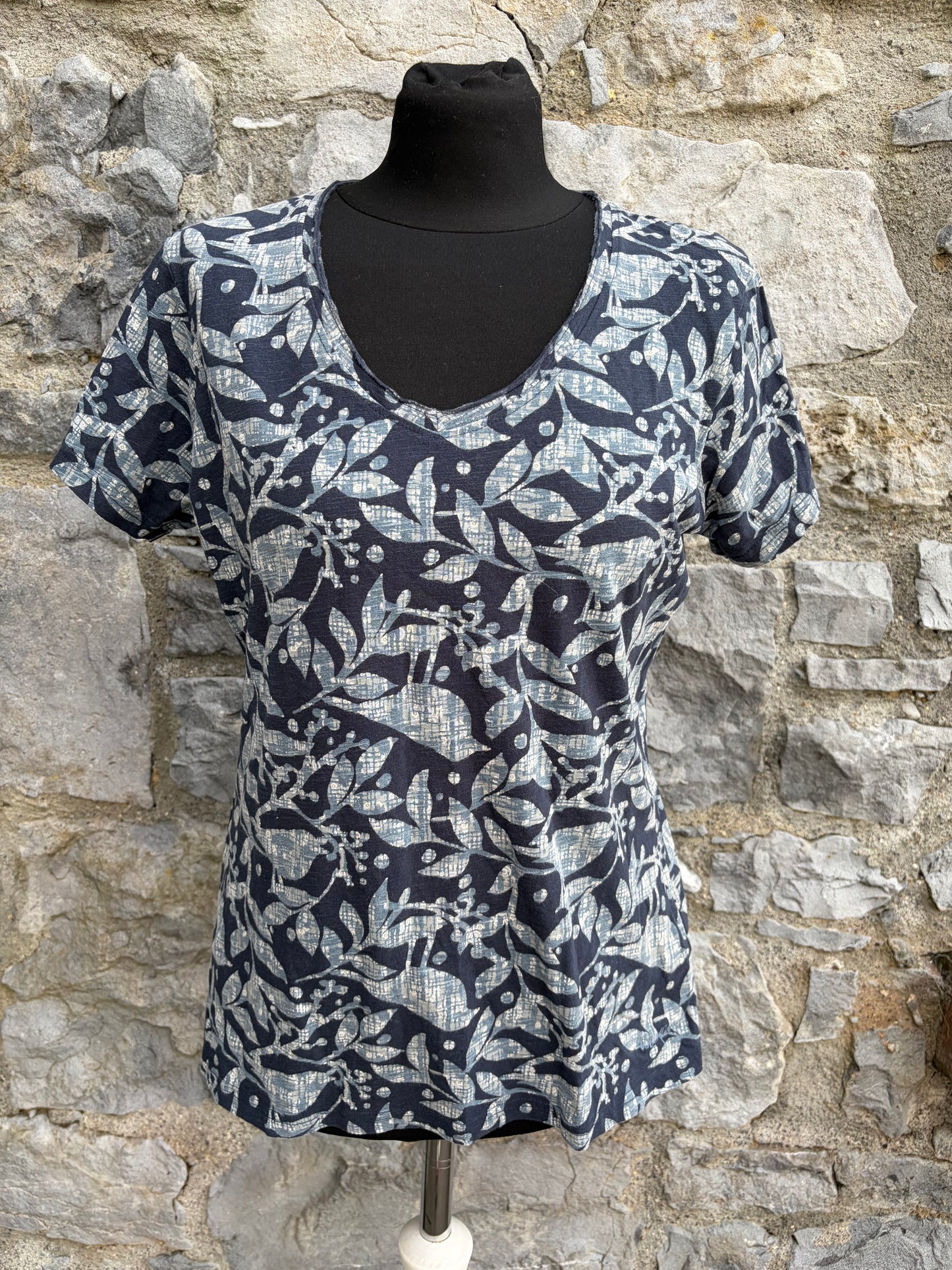 Grey&navy leaves T-shirt uk 10-12