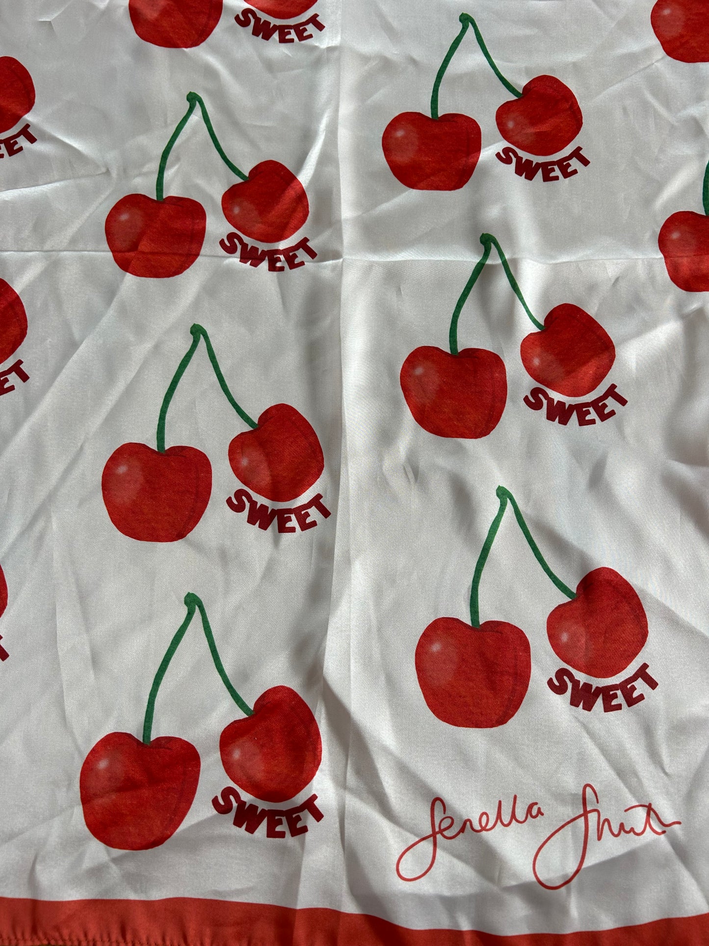 Cherry scarf