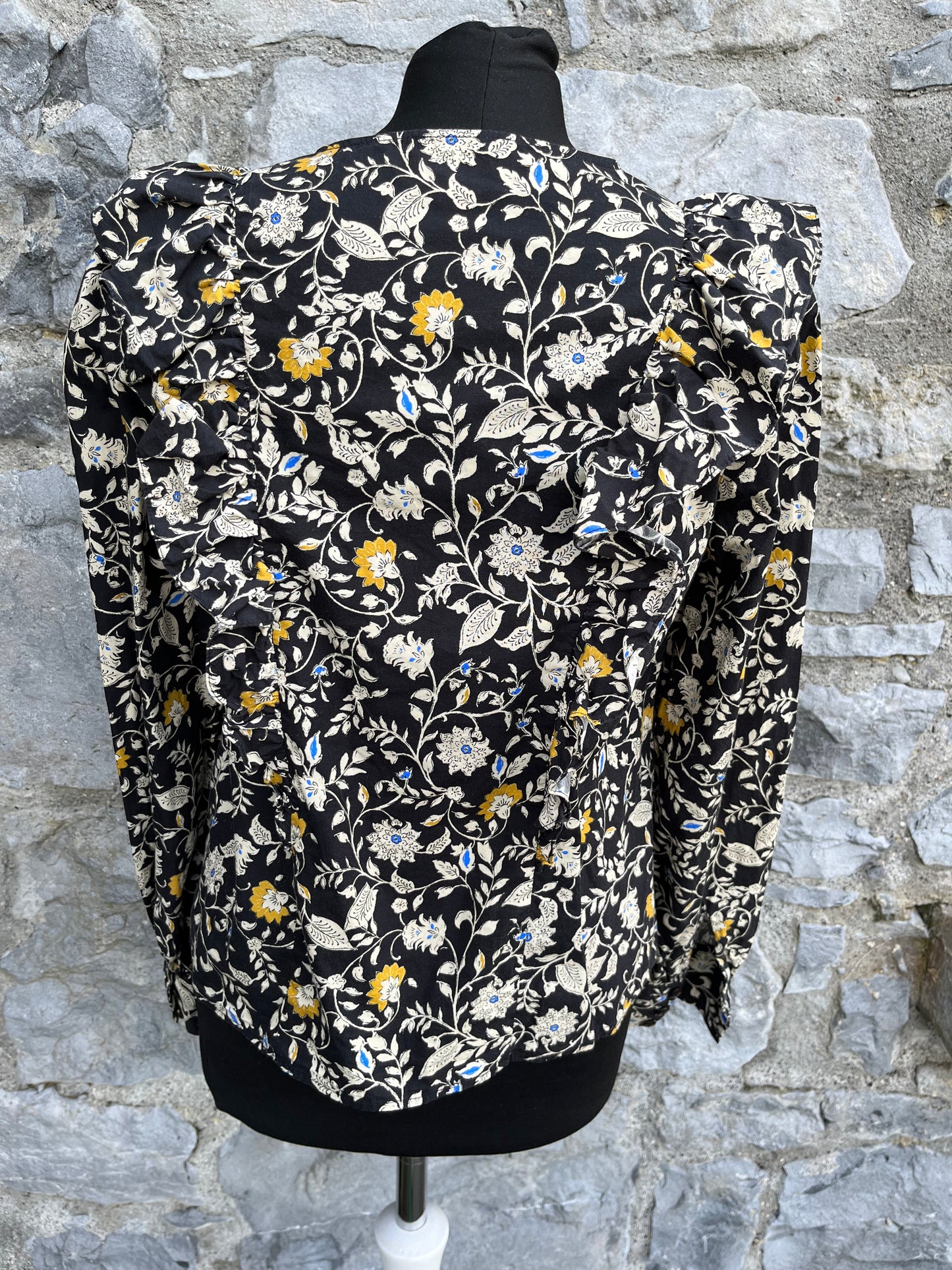 Floral black blouse uk 6-8