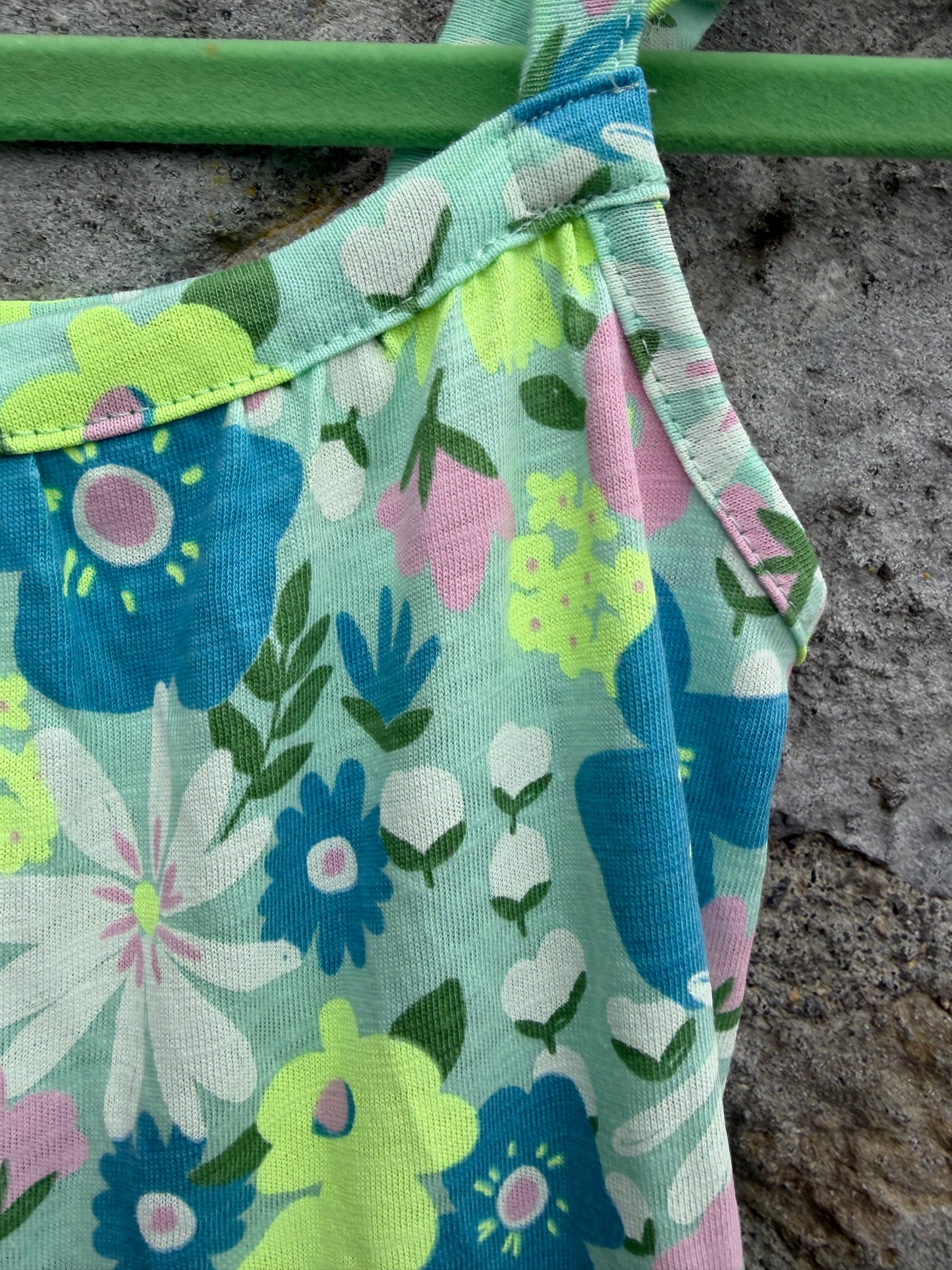 Green&teal flowers tiered dress  3-4y (98-104cm)