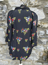 Load image into Gallery viewer, 80s floral black shirt uk 8-10
